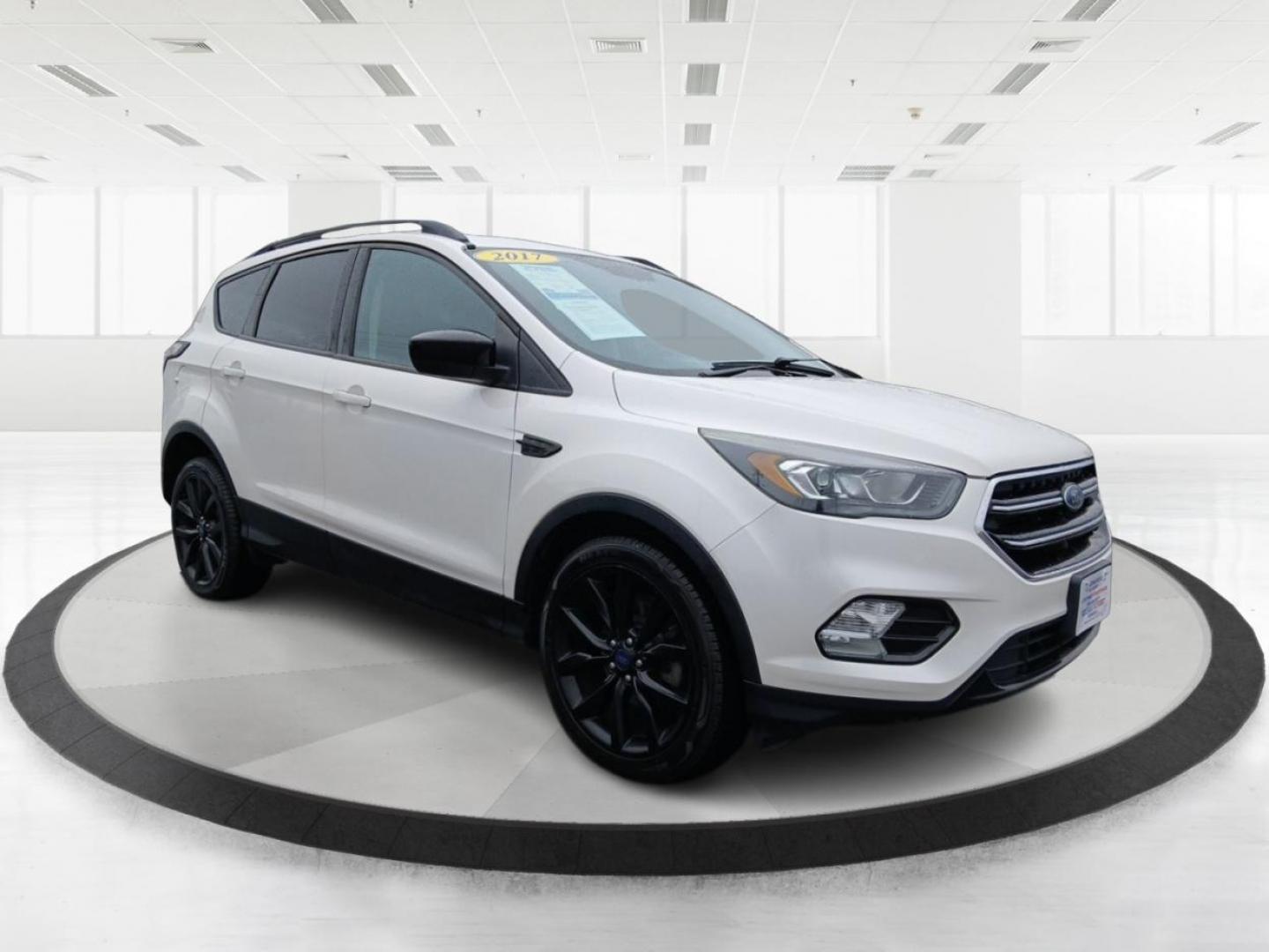 2017 Ford Escape SE FWD (1FMCU0GDXHU) with an 1.5L L4 DOHC 16V engine, 6-Speed Automatic transmission, located at 880 E. National Road, Vandalia, OH, 45377, (937) 908-9800, 39.891918, -84.183594 - Photo#0