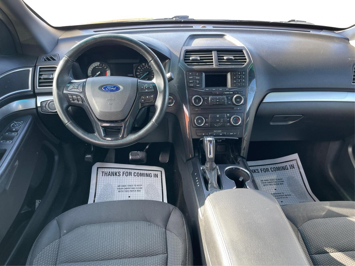 2017 Ford Explorer XLT (1FM5K8D83HG) with an 3.5L V-6 DOHC engine, located at 8750 N County Rd 25A, Piqua, OH, 45356, (937) 908-9800, 40.164391, -84.232513 - Photo#19