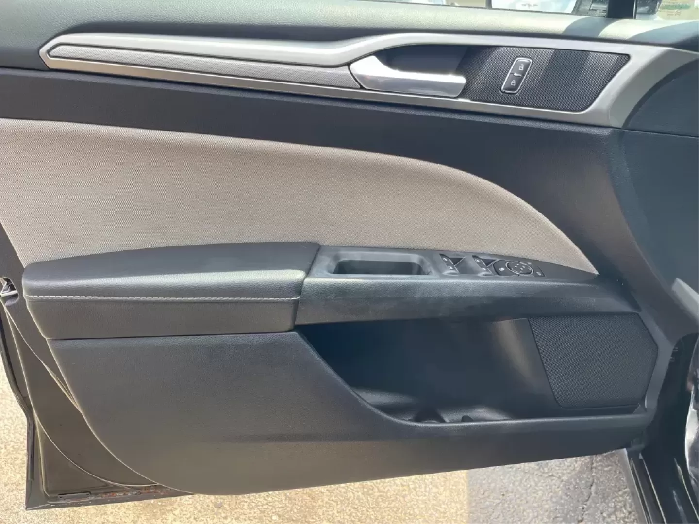 2017 Ford Fusion S (3FA6P0G77HR) with an Duratec 2.5L I-4 DOHC engine, located at 1951 S Dayton Lakeview Rd., New Carlisle, OH, 45344, (937) 908-9800, 39.890999, -84.050255 - Photo#18
