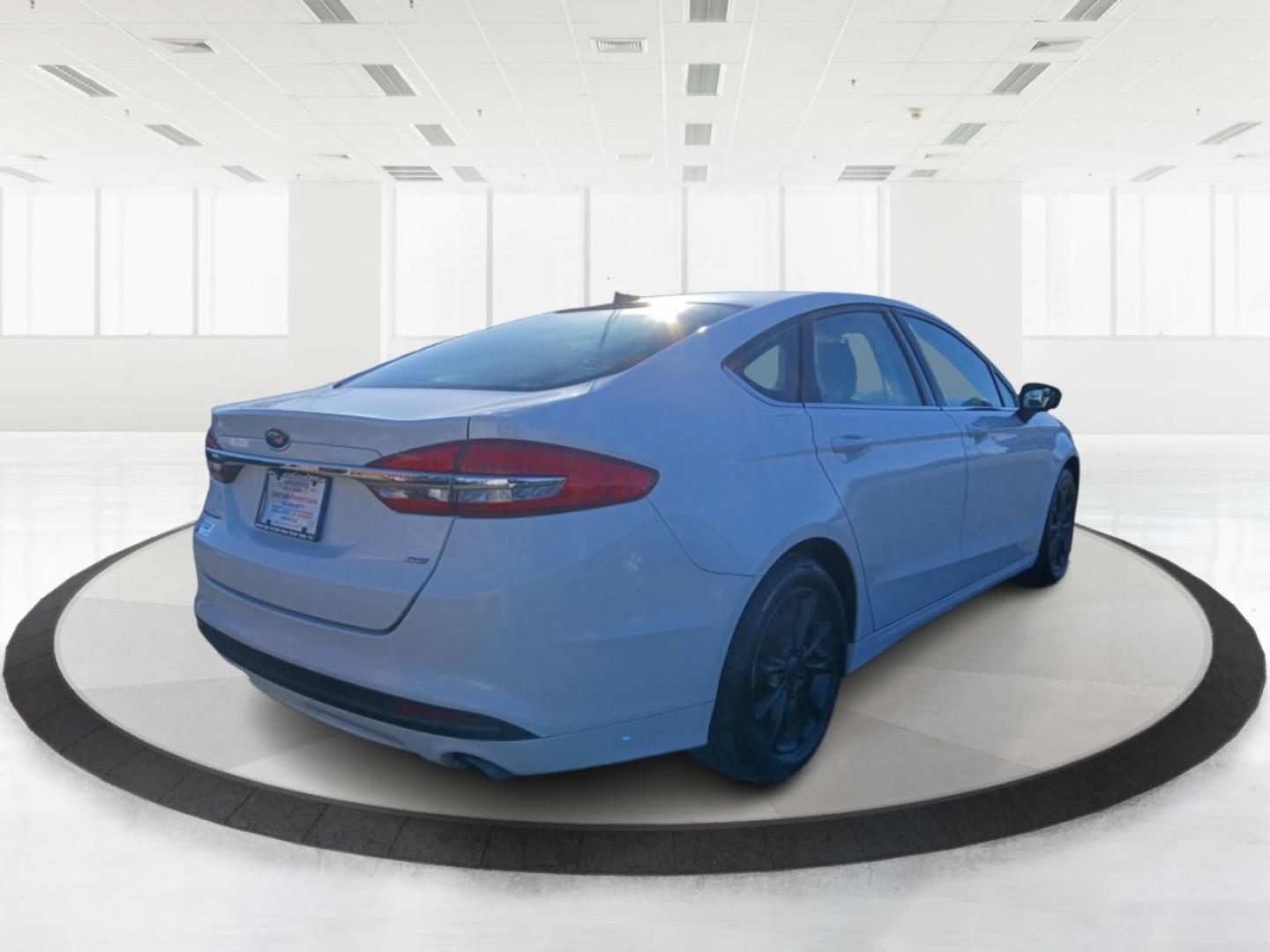 2017 Ford Fusion SE (3FA6P0H74HR) with an 2.5L L4 DOHC 16V engine, 6-Speed Automatic transmission, located at 401 Woodman Dr, Riverside, OH, 45431, (937) 908-9800, 39.760899, -84.123421 - Photo#2