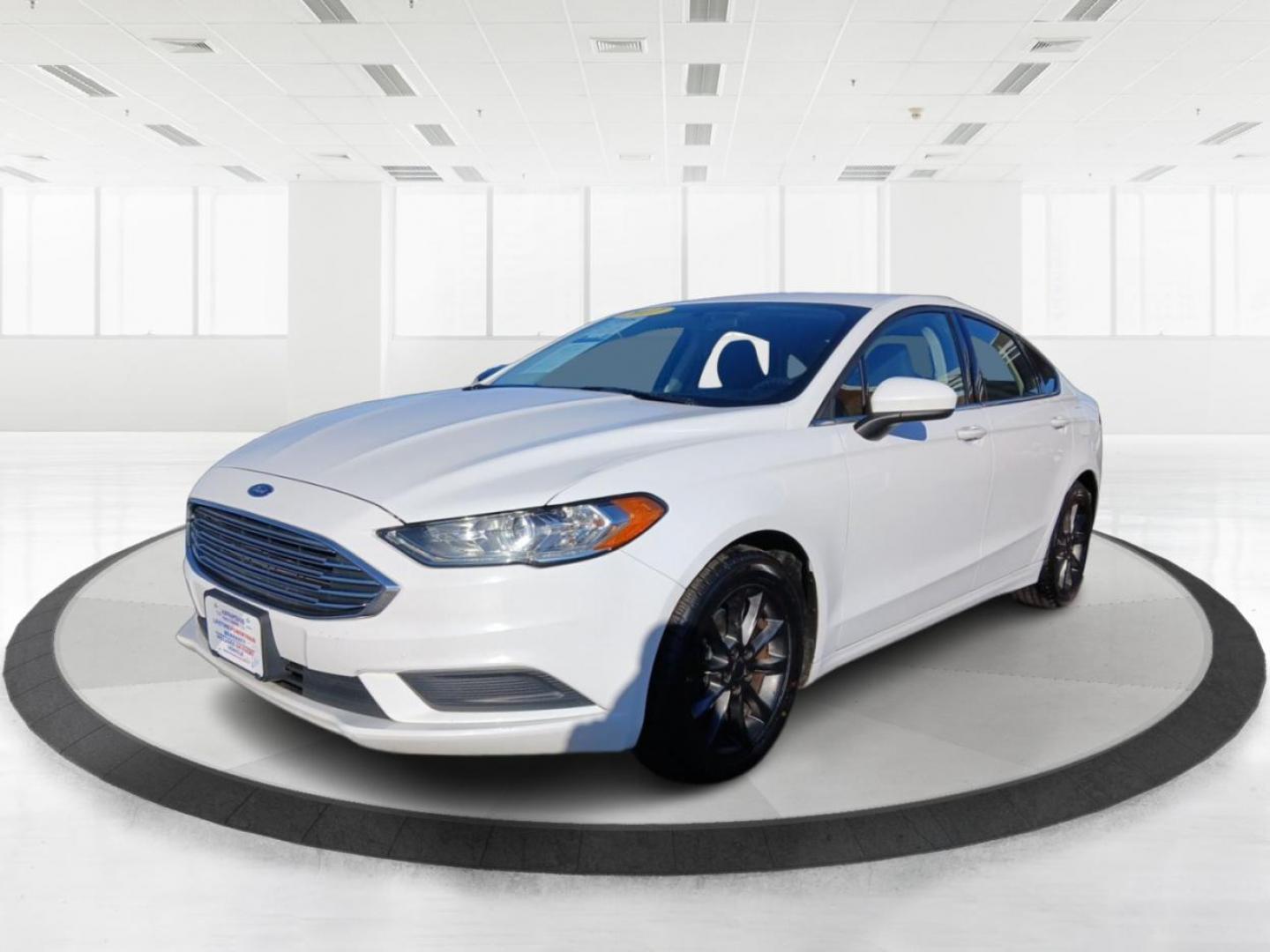 2017 Ford Fusion SE (3FA6P0H74HR) with an 2.5L L4 DOHC 16V engine, 6-Speed Automatic transmission, located at 401 Woodman Dr, Riverside, OH, 45431, (937) 908-9800, 39.760899, -84.123421 - Photo#7