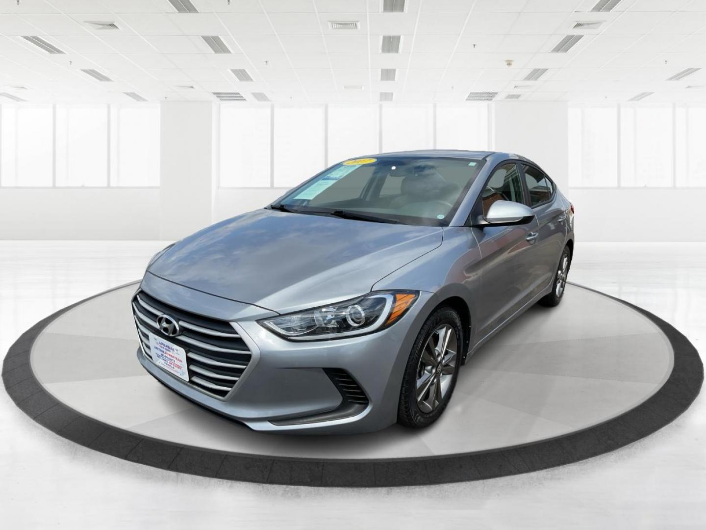2017 Hyundai Elantra SE (5NPD84LF1HH) with an Nu 2L I-4 DOHC engine, located at 880 E. National Road, Vandalia, OH, 45377, (937) 908-9800, 39.891918, -84.183594 - Photo#7
