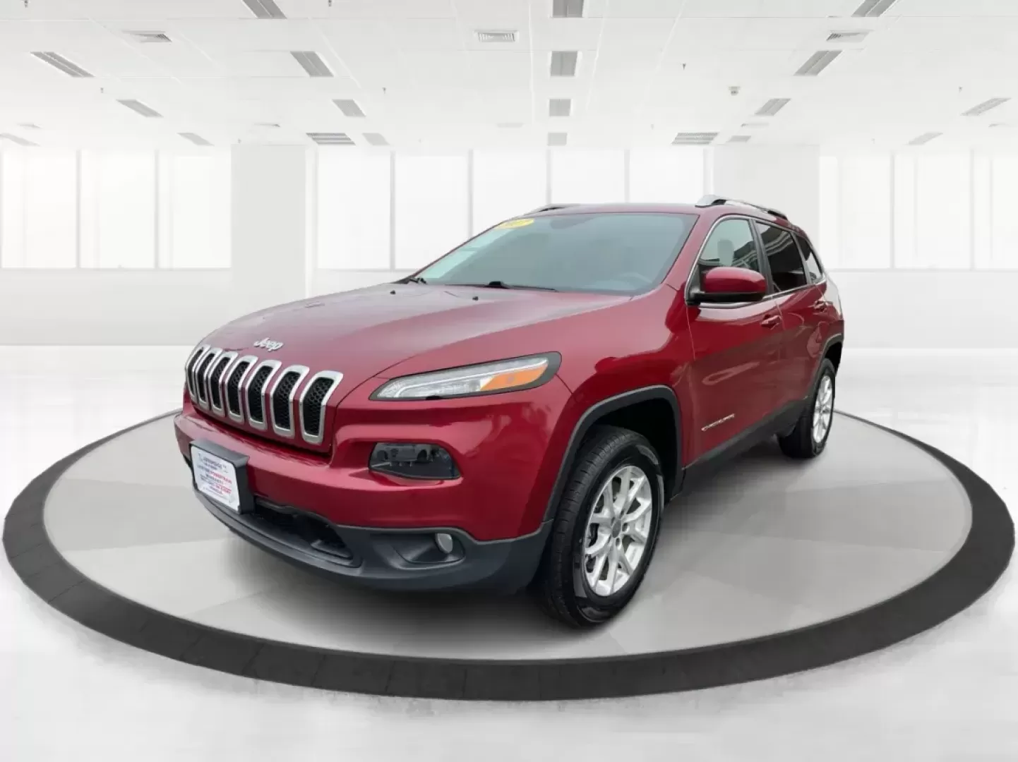 2017 Jeep Cherokee Latitude 4x4 (1C4PJMCB8HW) with an Pentastar 3.2L V-6 DOHC engine, located at 1099 N County Rd 25A , Troy, OH, 45373, (937) 908-9800, 40.057079, -84.212883 - Photo#7