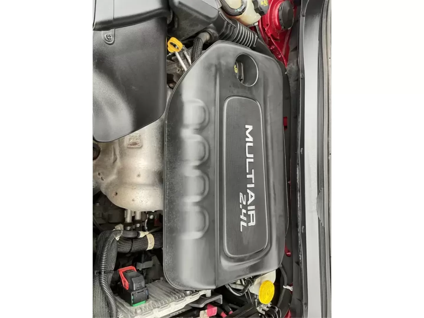 2017 Jeep Cherokee Latitude 4x4 (1C4PJMCB8HW) with an Pentastar 3.2L V-6 DOHC engine, located at 1099 N County Rd 25A , Troy, OH, 45373, (937) 908-9800, 40.057079, -84.212883 - Photo#10