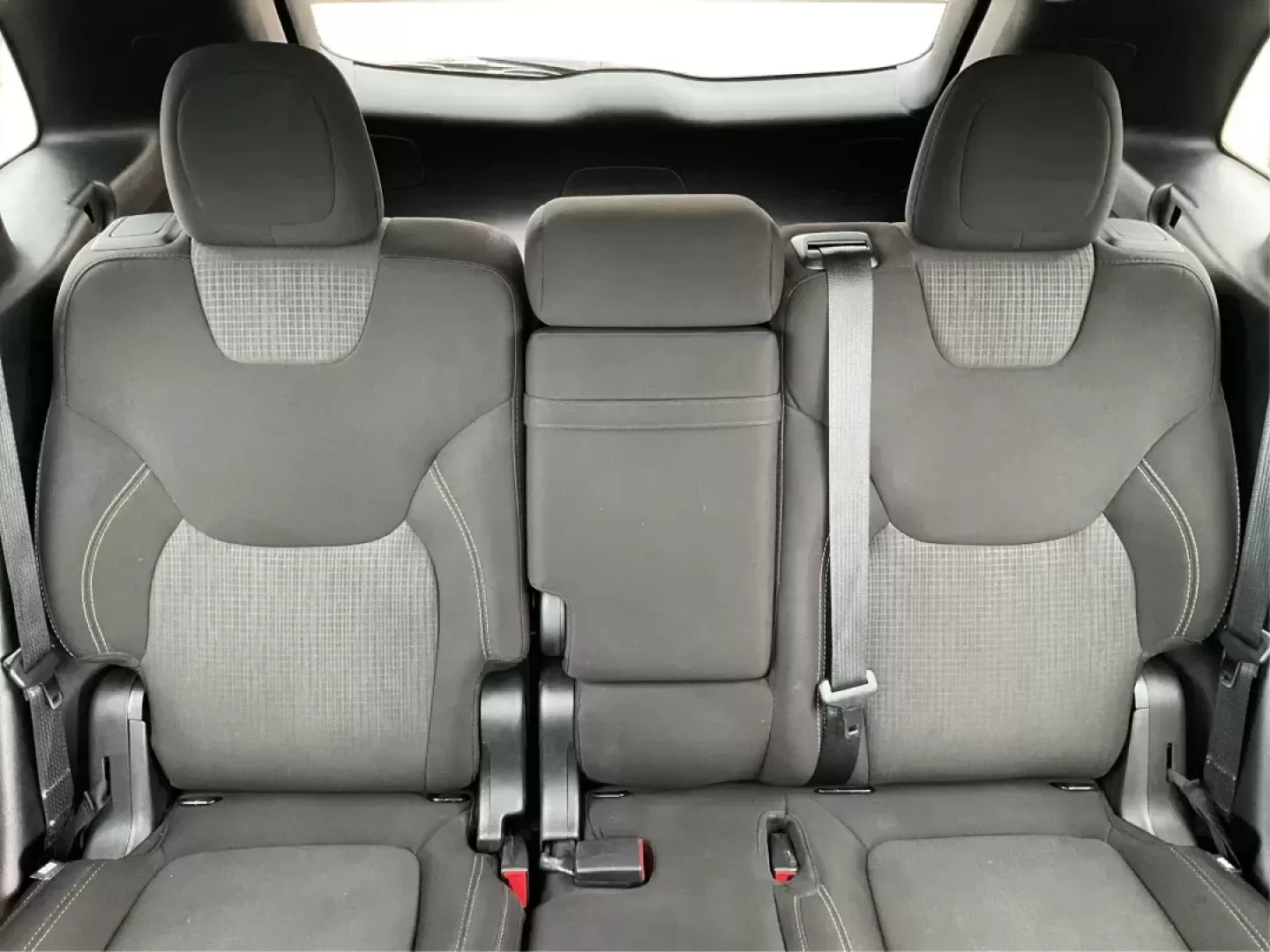 2017 Jeep Cherokee Latitude 4x4 (1C4PJMCB8HW) with an Pentastar 3.2L V-6 DOHC engine, located at 1099 N County Rd 25A , Troy, OH, 45373, (937) 908-9800, 40.057079, -84.212883 - Photo#13