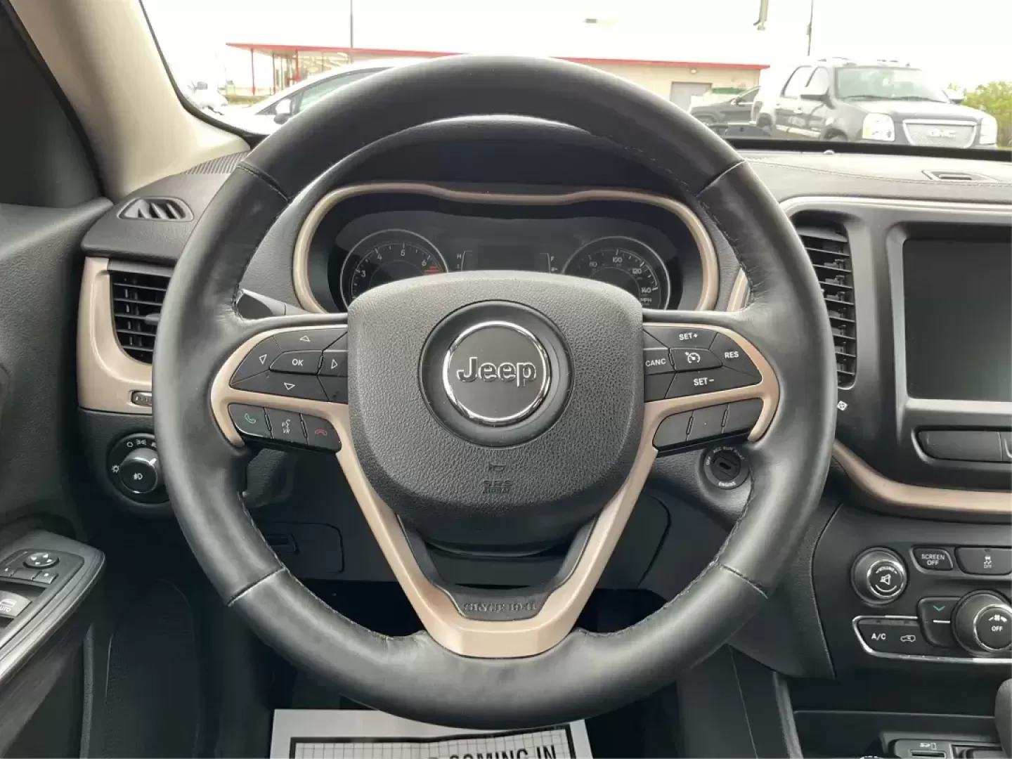 2017 Jeep Cherokee Latitude 4x4 (1C4PJMCB8HW) with an Pentastar 3.2L V-6 DOHC engine, located at 1099 N County Rd 25A , Troy, OH, 45373, (937) 908-9800, 40.057079, -84.212883 - Photo#15