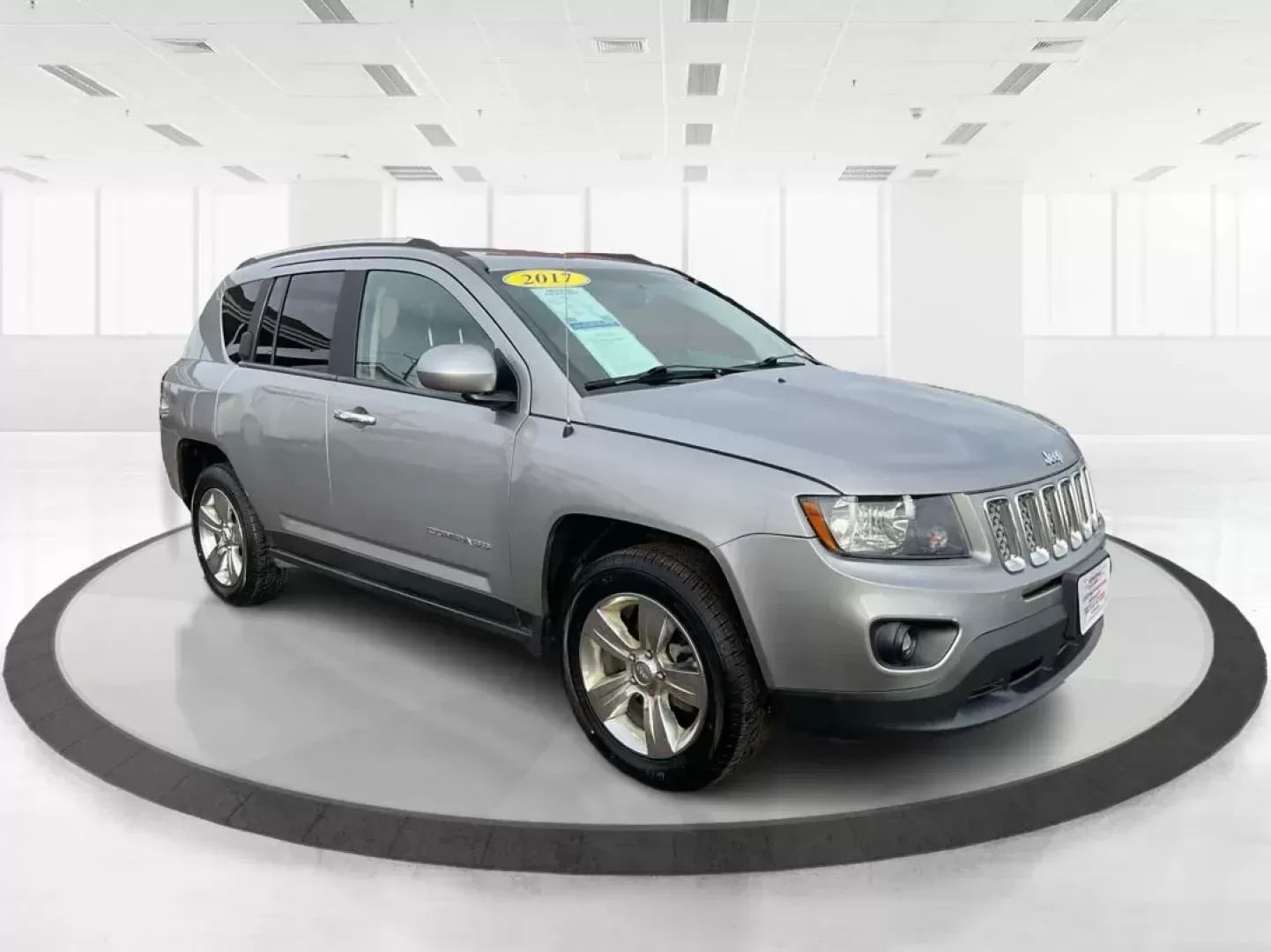 2017 Jeep Compass Latitude 4x4 (1C4NJDEB9HD) with an 2.4L I-4 DOHC engine, located at 4508 South Dixie Dr, Moraine, OH, 45439, (937) 908-9800, 39.689976, -84.218452 - Photo#0