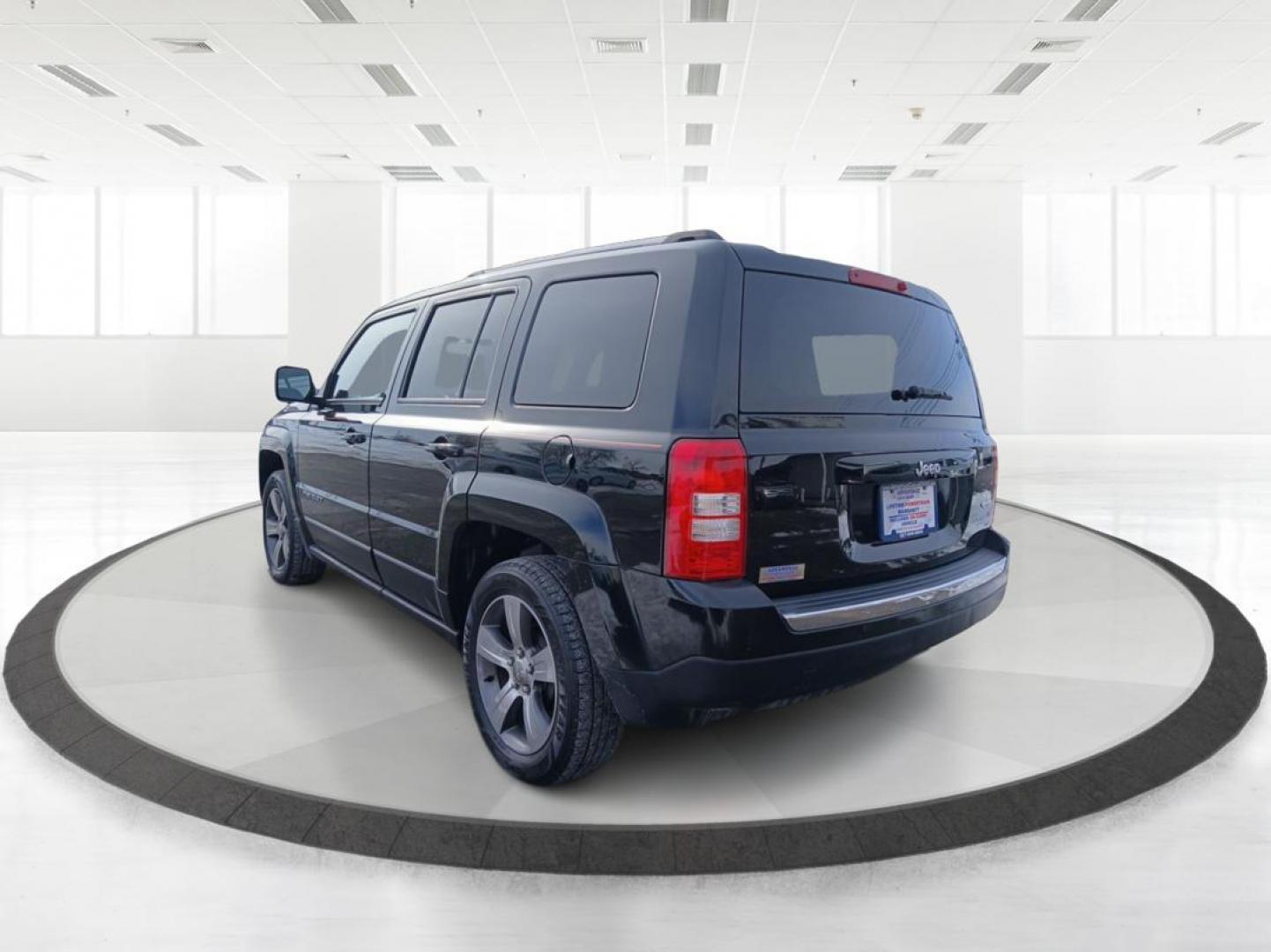2017 Jeep Patriot Latitude 2WD (1C4NJPFA3HD) with an 2.0L L4 DOHC 16V engine, located at 1099 N County Rd 25A , Troy, OH, 45373, (937) 908-9800, 40.057079, -84.212883 - Photo#4