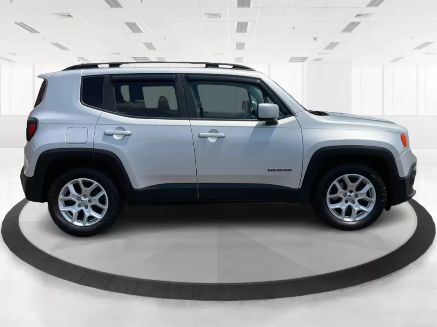 2017 Jeep Renegade Latitude FWD (ZACCJABB4HP) with an Other engine, located at 8750 N County Rd 25A, Piqua, OH, 45356, (937) 908-9800, 40.164391, -84.232513 - Photo#1