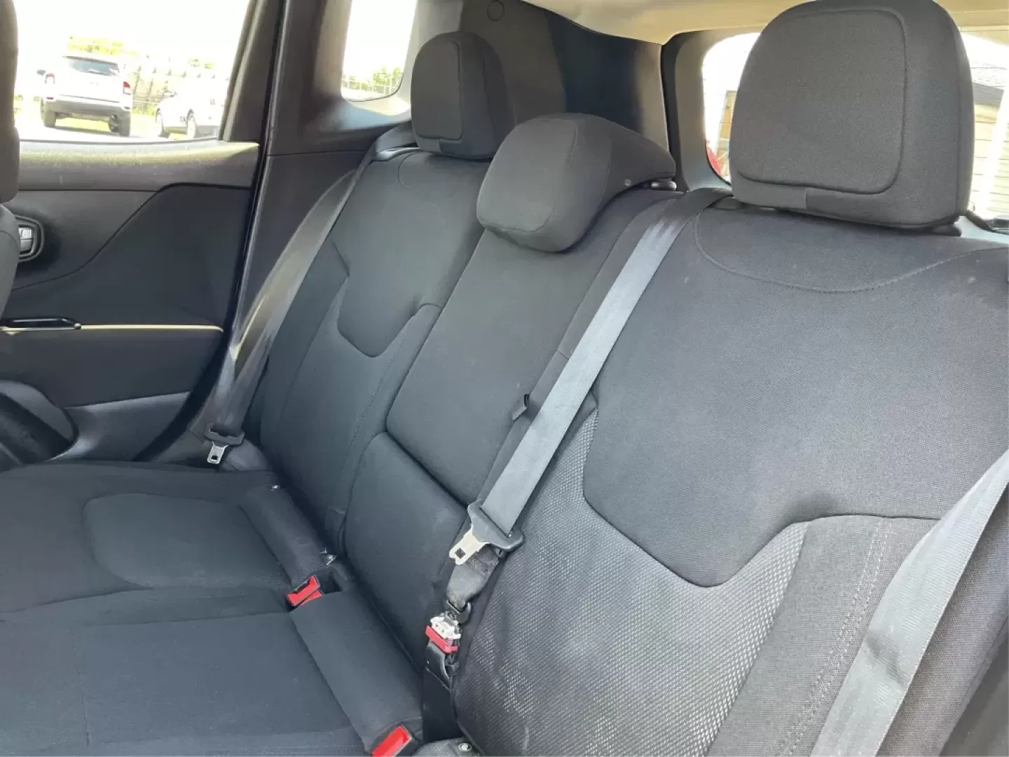 2017 Jeep Renegade Latitude FWD (ZACCJABB4HP) with an Other engine, located at 8750 N County Rd 25A, Piqua, OH, 45356, (937) 908-9800, 40.164391, -84.232513 - Photo#9