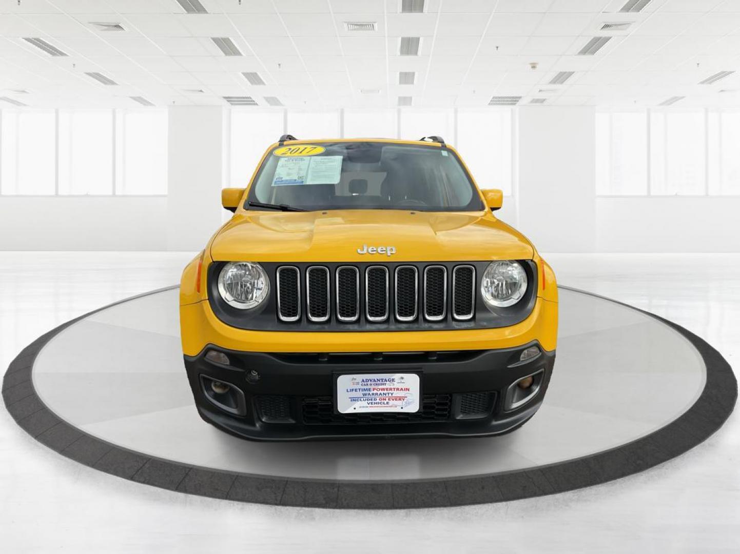 2017 Jeep Renegade Latitude 4x4 (ZACCJBBB3HP) with an MultiAir 1.4L I-4 variable valve control engine, located at 1184 Kauffman Ave, Fairborn, OH, 45324, (937) 908-9800, 39.807072, -84.030914 - Photo#5