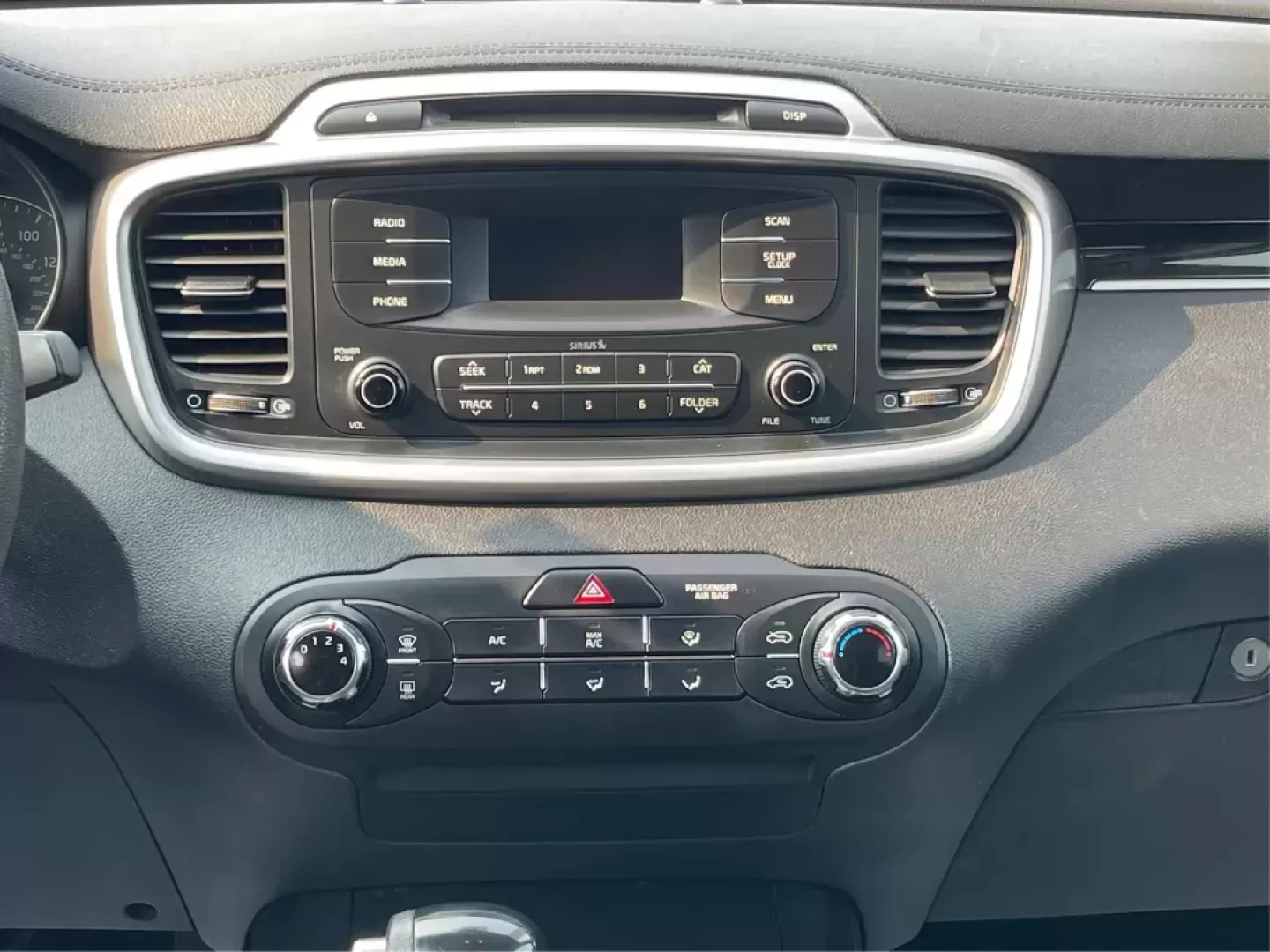 2017 Kia Sorento 2.4L L (5XYPG4A3XHG) with an 2.4L I-4 gasoline direct injection engine, located at 1099 N County Rd 25A , Troy, OH, 45373, (937) 908-9800, 40.057079, -84.212883 - Photo#12