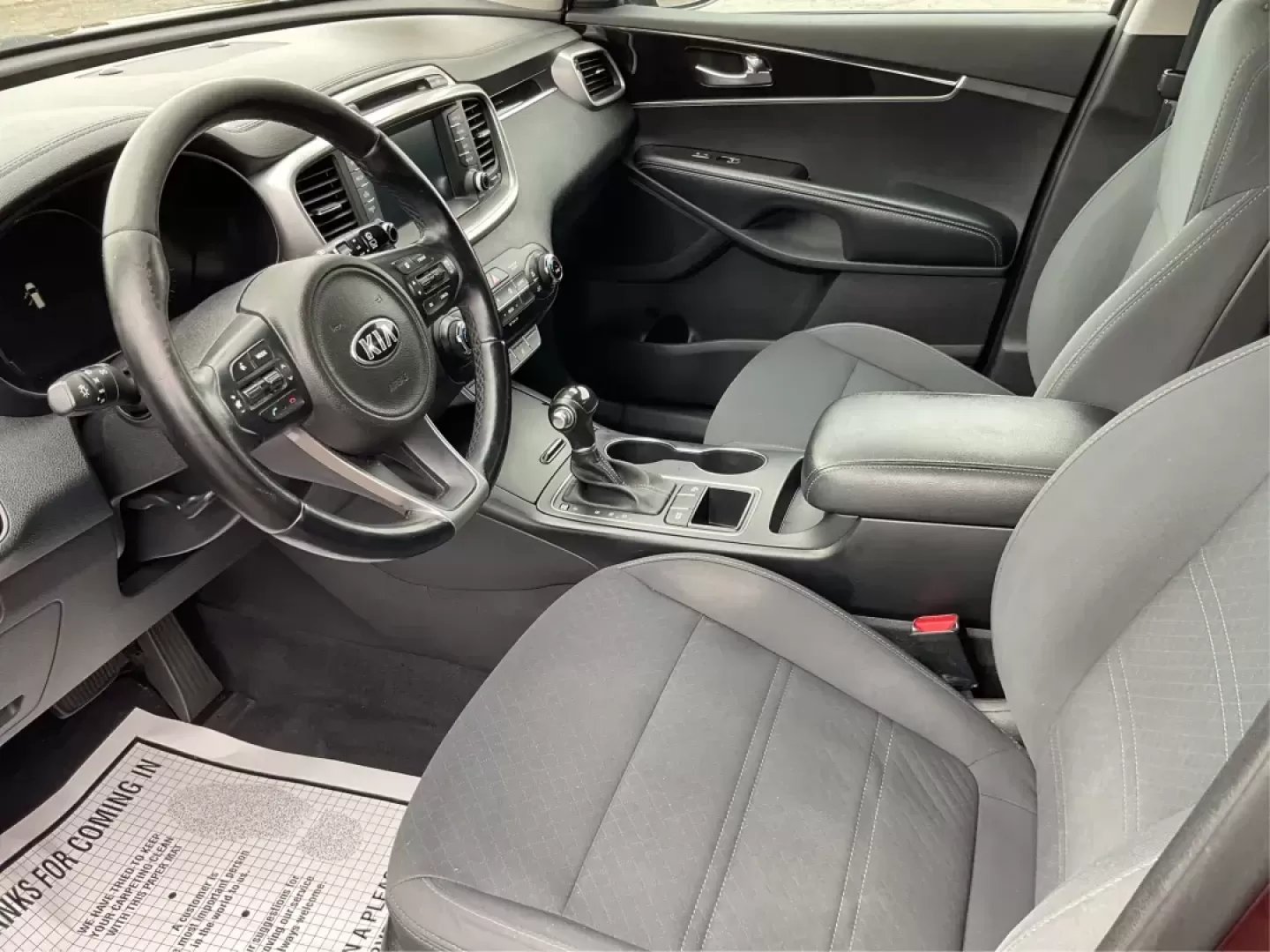 2017 Kia Sorento 3.3L LX (5XYPG4A53HG) with an Lambda II 3.3L V-6 gasoline direct injection engine, located at 880 E. National Road, Vandalia, OH, 45377, (937) 908-9800, 39.891918, -84.183594 - Photo#8