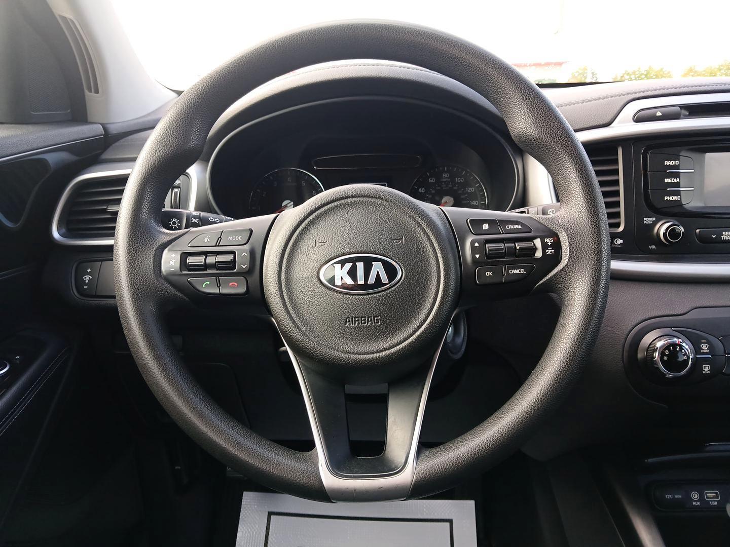 2017 Kia Sorento LX AWD (5XYPGDA39HG) with an 2.4L L4 DOHC 16V engine, 6-Speed Automatic transmission, located at 1230 East Main St, Xenia, OH, 45385, (937) 908-9800, 39.688026, -83.910172 - Photo#15