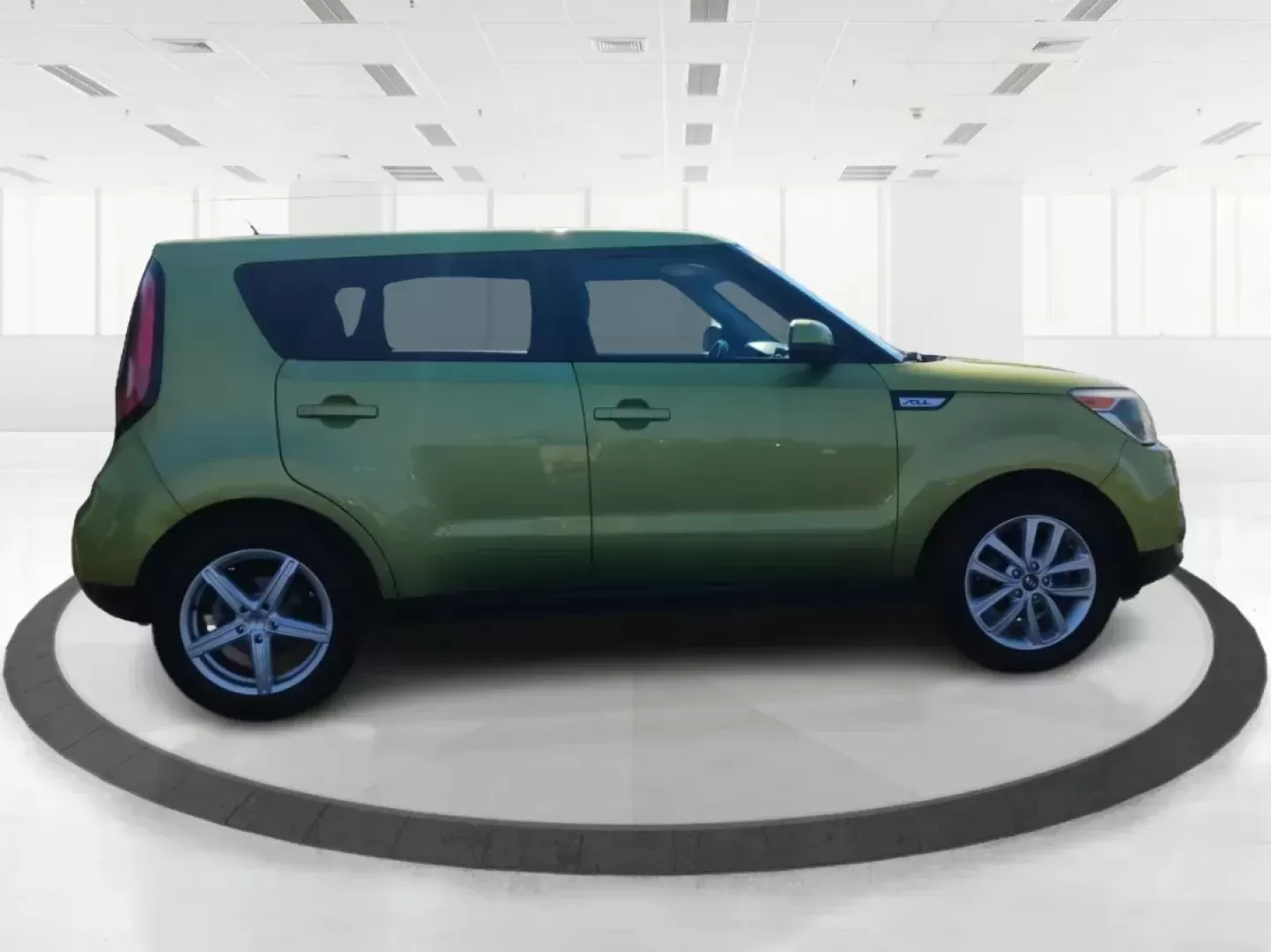 2017 Kia Soul + (KNDJP3A55H7) with an 2.0L L4 DOHC 16V engine, 6-Speed Automatic transmission, located at 1099 N County Rd 25A , Troy, OH, 45373, (937) 908-9800, 40.057079, -84.212883 - Photo#1