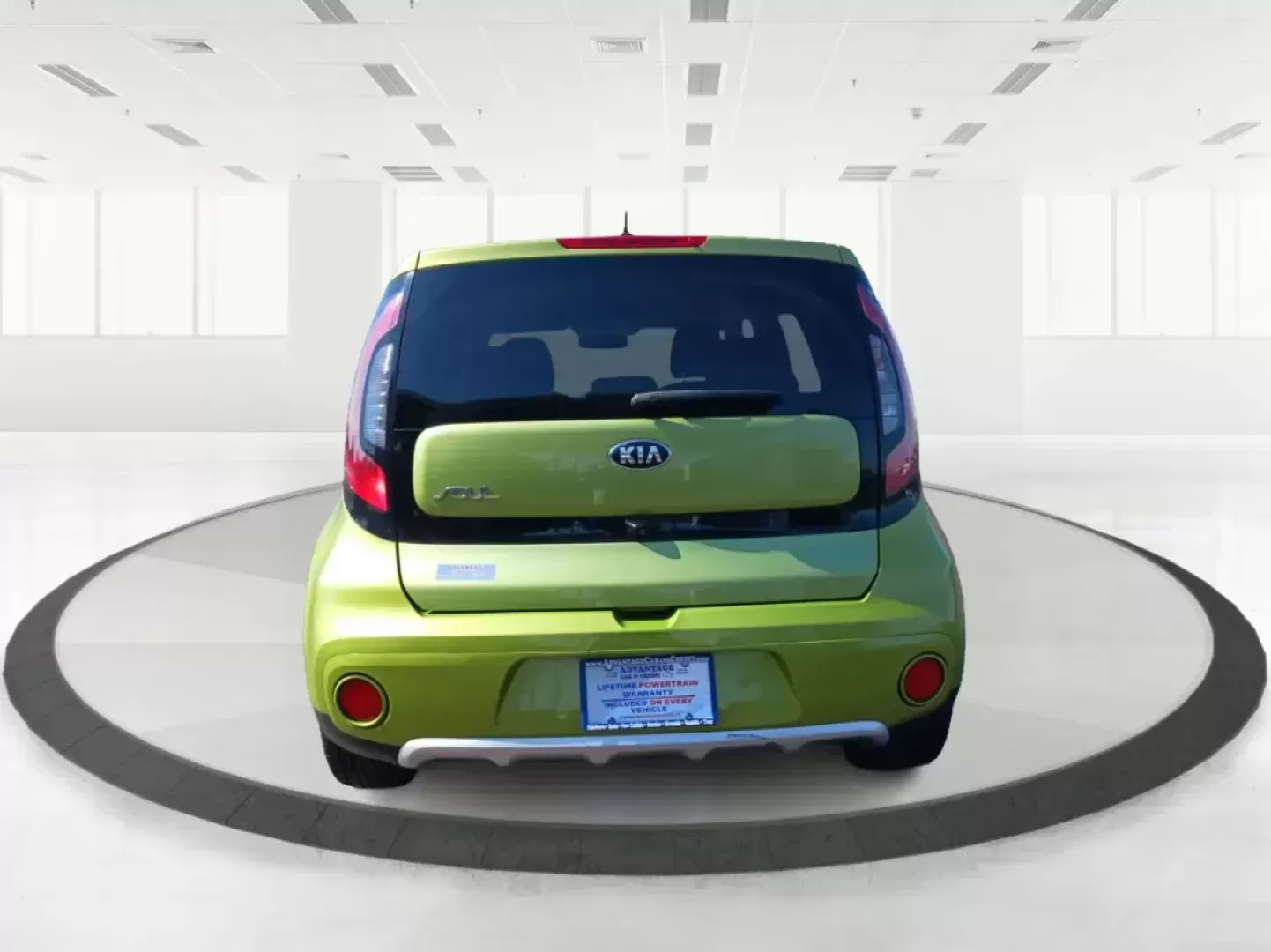 2017 Kia Soul + (KNDJP3A55H7) with an 2.0L L4 DOHC 16V engine, 6-Speed Automatic transmission, located at 1099 N County Rd 25A , Troy, OH, 45373, (937) 908-9800, 40.057079, -84.212883 - Photo#4