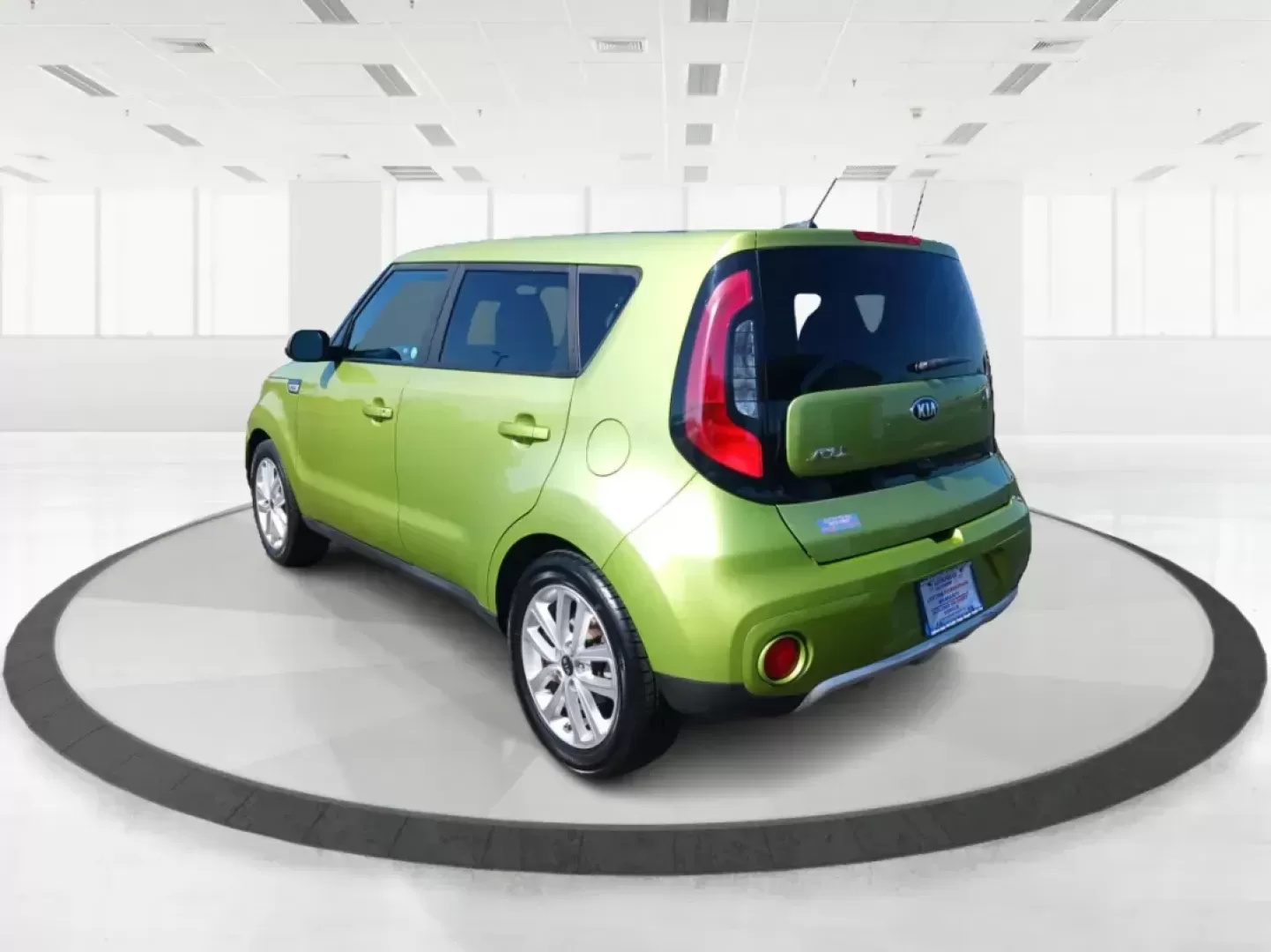 2017 Kia Soul + (KNDJP3A55H7) with an 2.0L L4 DOHC 16V engine, 6-Speed Automatic transmission, located at 1099 N County Rd 25A , Troy, OH, 45373, (937) 908-9800, 40.057079, -84.212883 - Photo#5
