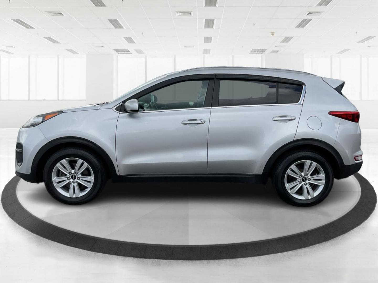 2017 Kia Sportage LX (KNDPM3AC2H7) with an Theta II 2.4L I-4 gasoline direct injection engine, located at 1230 East Main St, Xenia, OH, 45385, (937) 908-9800, 39.688026, -83.910172 - Photo#6