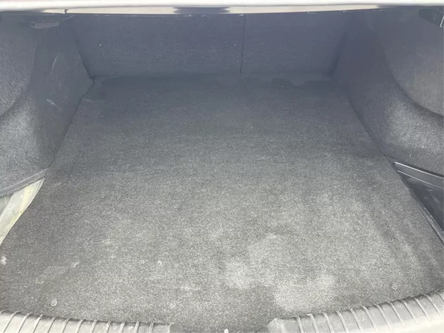 2017 Mazda Mazda6 Sport (JM1GL1U58H1) with an SKYACTIV-G 2.5L I-4 gasoline direct injection engine, located at 4508 South Dixie Dr, Moraine, OH, 45439, (937) 908-9800, 39.689976, -84.218452 - Photo#10