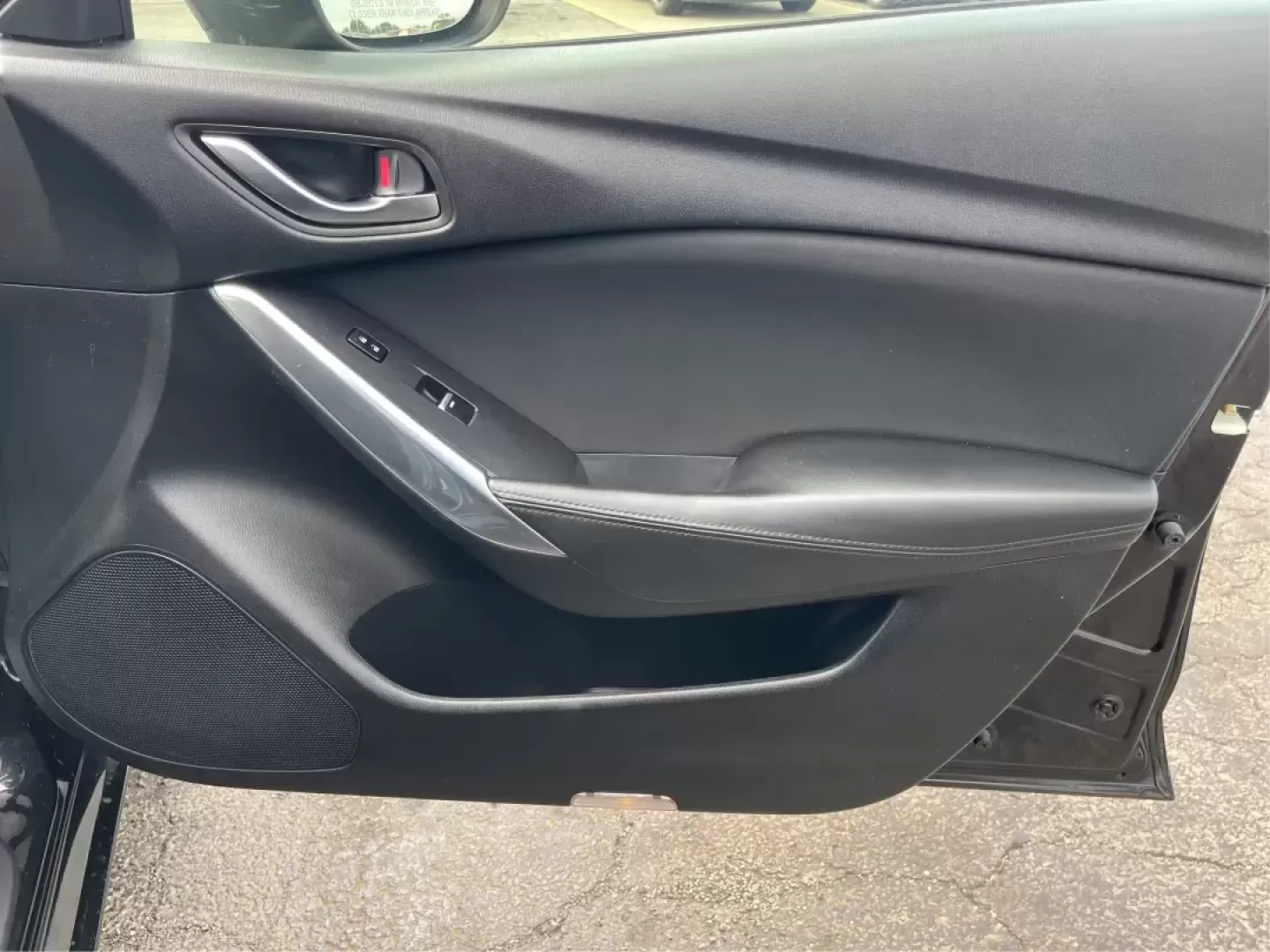 2017 Mazda Mazda6 Sport (JM1GL1U58H1) with an SKYACTIV-G 2.5L I-4 gasoline direct injection engine, located at 4508 South Dixie Dr, Moraine, OH, 45439, (937) 908-9800, 39.689976, -84.218452 - Photo#18