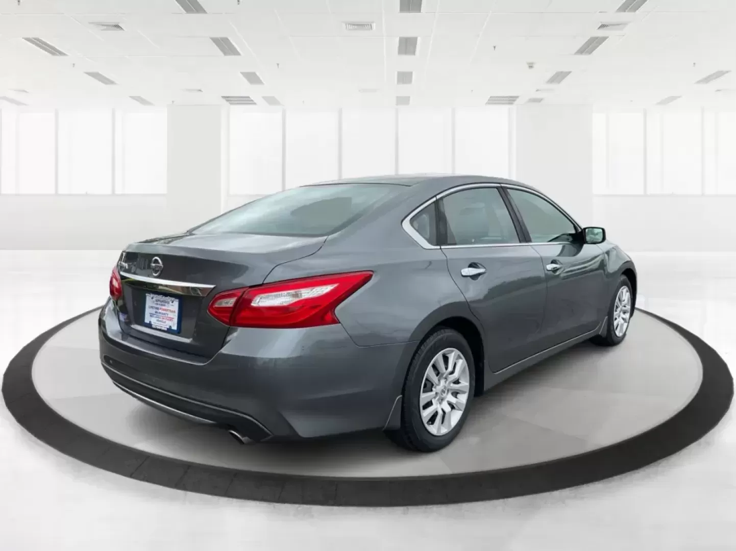 2017 Nissan Altima 2.5 S (1N4AL3APXHC) with an 2.5L I-4 DOHC engine, located at 401 Woodman Dr, Riverside, OH, 45431, (937) 908-9800, 39.760899, -84.123421 - Photo#2