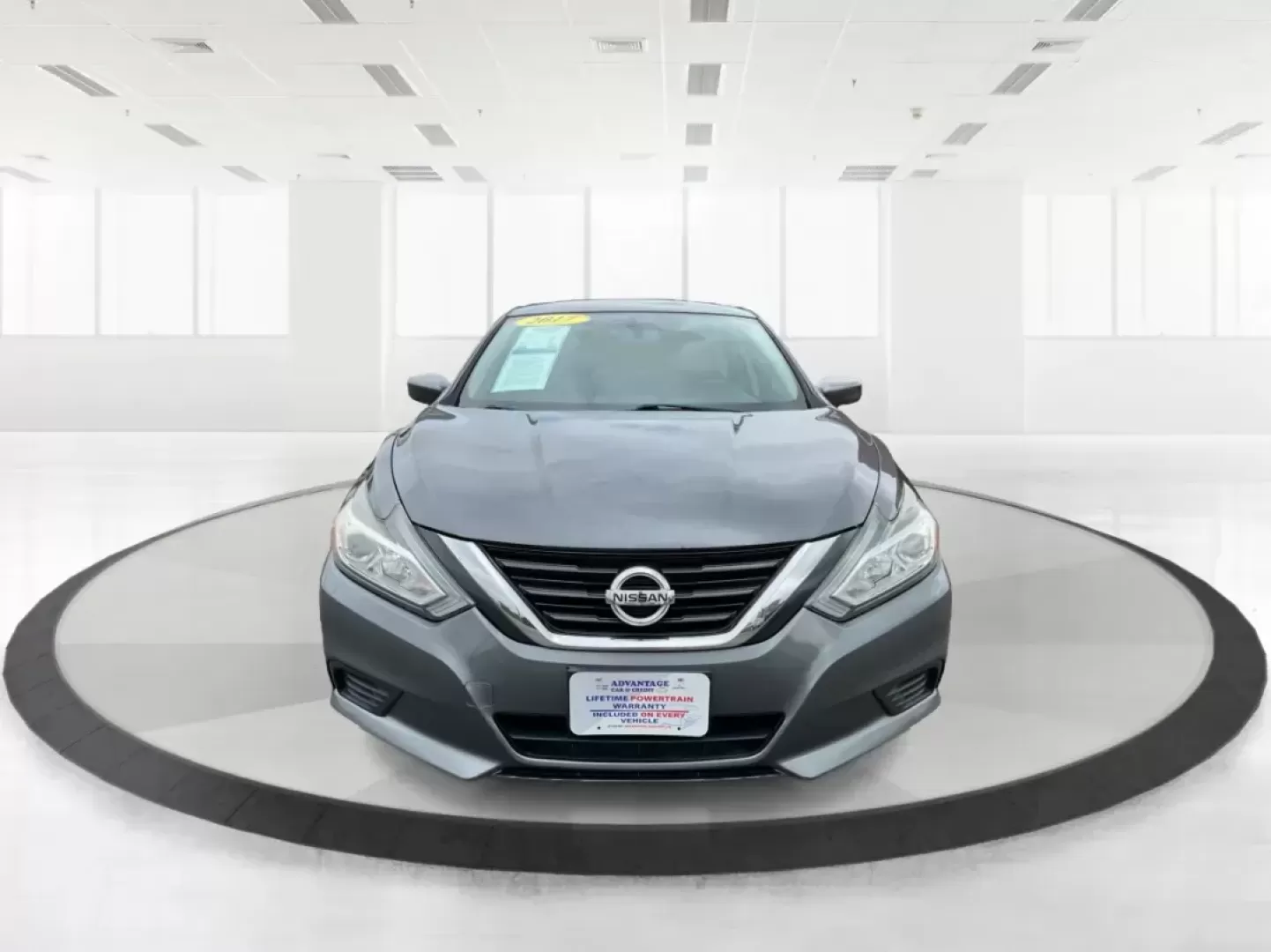 2017 Nissan Altima 2.5 S (1N4AL3APXHC) with an 2.5L I-4 DOHC engine, located at 401 Woodman Dr, Riverside, OH, 45431, (937) 908-9800, 39.760899, -84.123421 - Photo#6