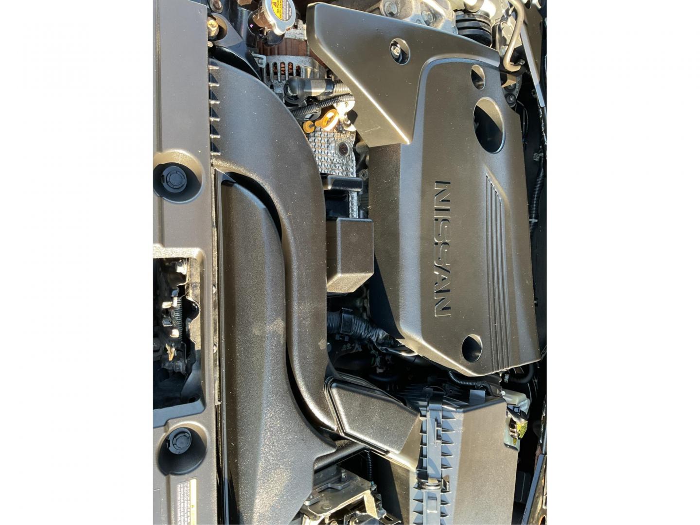 2017 Nissan Altima 2.5 SR (1N4AL3AP8HC) with an Other engine, located at 1951 S Dayton Lakeview Rd., New Carlisle, OH, 45344, (937) 908-9800, 39.890999, -84.050255 - Photo#10