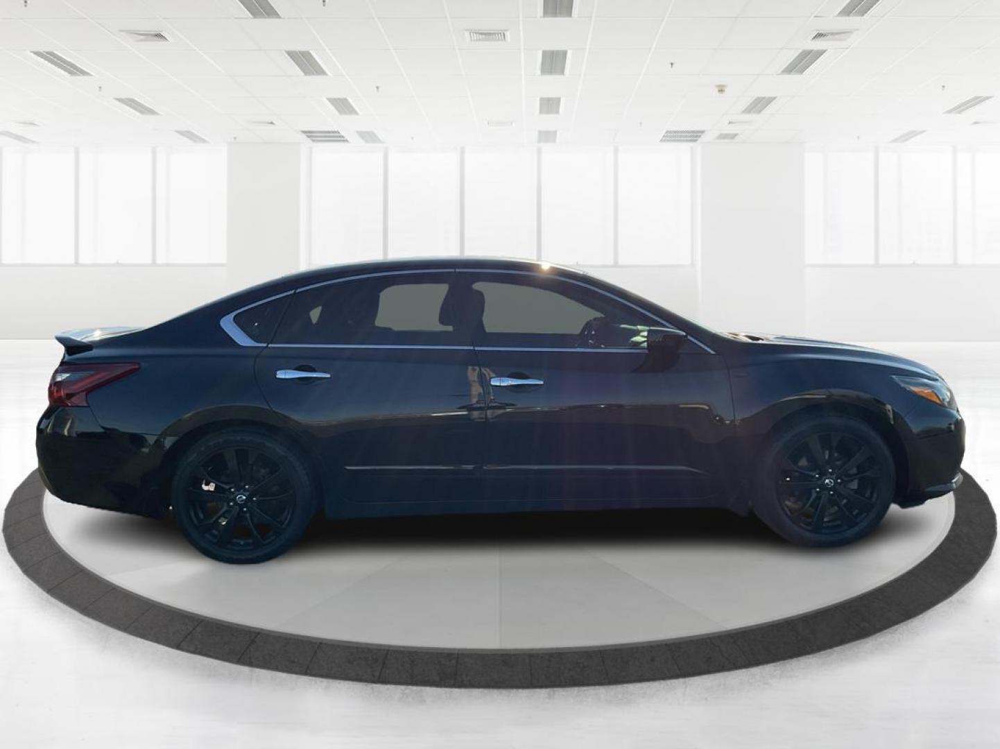 2017 Nissan Altima 2.5 SR (1N4AL3AP8HC) with an Other engine, located at 1951 S Dayton Lakeview Rd., New Carlisle, OH, 45344, (937) 908-9800, 39.890999, -84.050255 - Photo#1