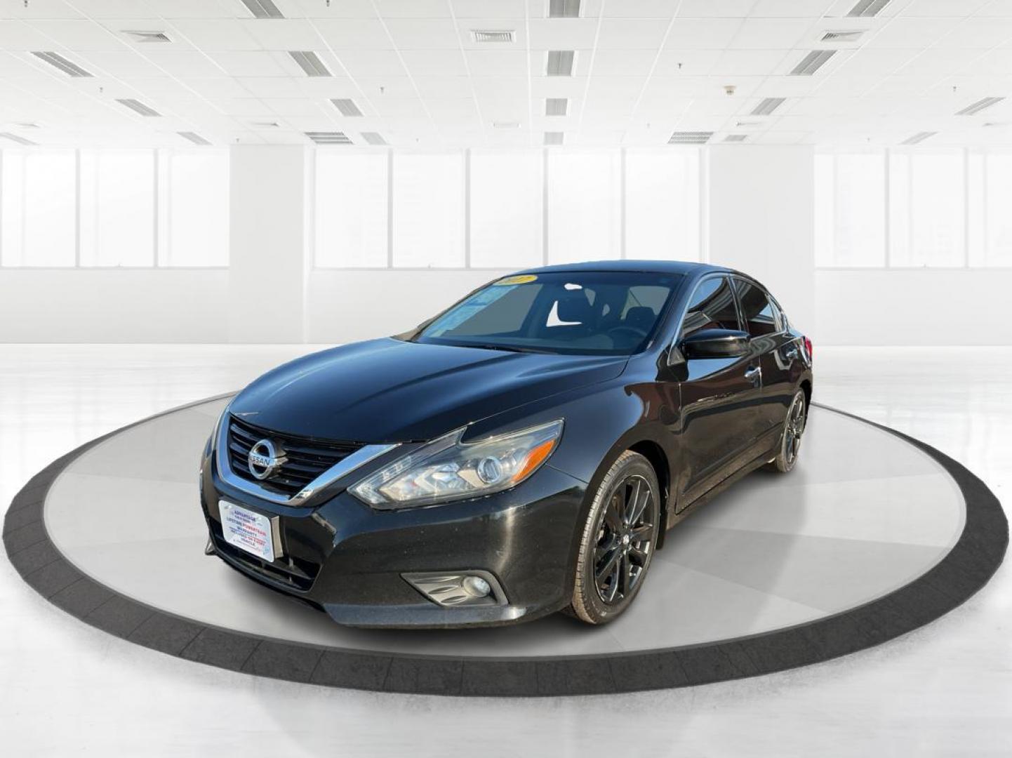 2017 Nissan Altima 2.5 SR (1N4AL3AP8HC) with an Other engine, located at 1951 S Dayton Lakeview Rd., New Carlisle, OH, 45344, (937) 908-9800, 39.890999, -84.050255 - Photo#7