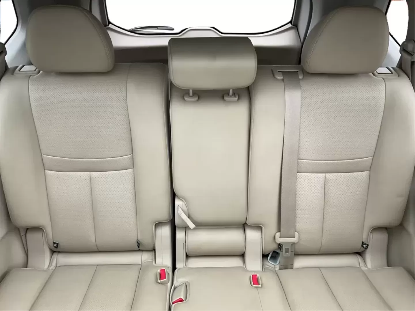 2017 Nissan Rogue SL (JN8AT2MV2HW) with an 2.5L I-4 DOHC engine, located at 8750 N County Rd 25A, Piqua, OH, 45356, (937) 908-9800, 40.164391, -84.232513 - Photo#13
