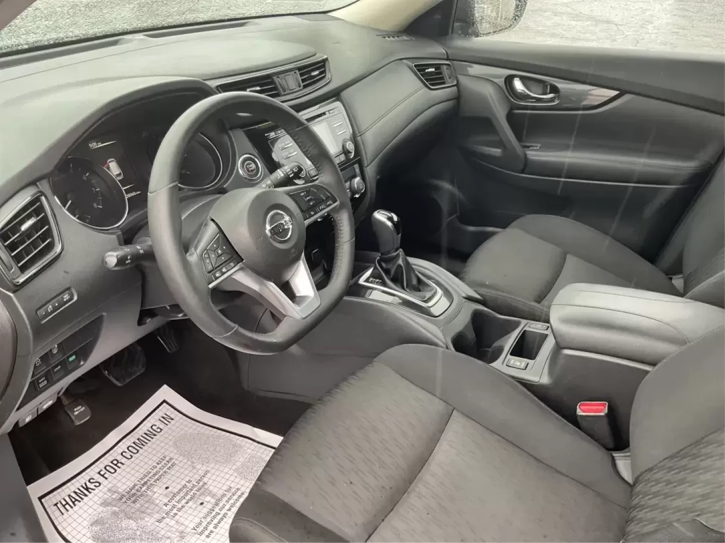 2017 Nissan Rogue SV (KNMAT2MV7HP) with an 2.5L I-4 DOHC engine, located at 8750 N County Rd 25A, Piqua, OH, 45356, (937) 908-9800, 40.164391, -84.232513 - Photo#9