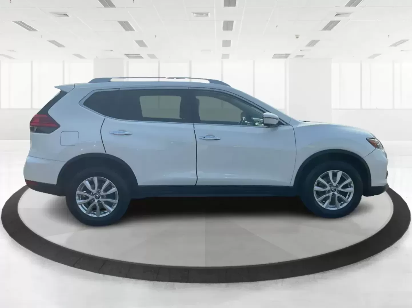 2017 Nissan Rogue SV (5N1AT2MV3HC) with an 2.5L I-4 DOHC engine, located at 1099 N County Rd 25A , Troy, OH, 45373, (937) 908-9800, 40.057079, -84.212883 - Photo#1