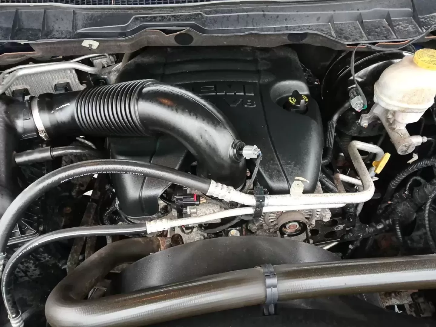 2017 Ram 1500 Laramie Quad Cab 4WD (1C6RR7JT1HS) with an 5.7L V8 OHV 16V engine, 8-Speed Automatic transmission, located at 1184 Kauffman Ave, Fairborn, OH, 45324, (937) 908-9800, 39.807072, -84.030914 - Photo#11