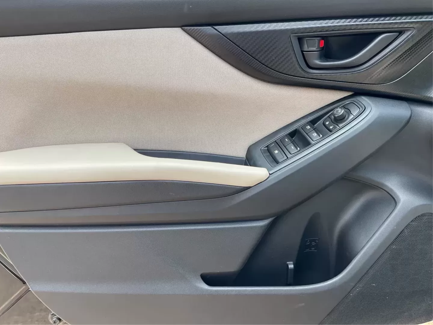 2017 Subaru Impreza 2.0i Premium (4S3GTAB63H3) with an 2L H-4 gasoline direct injection engine, located at 1951 S Dayton Lakeview Rd., New Carlisle, OH, 45344, (937) 908-9800, 39.890999, -84.050255 - Photo#16