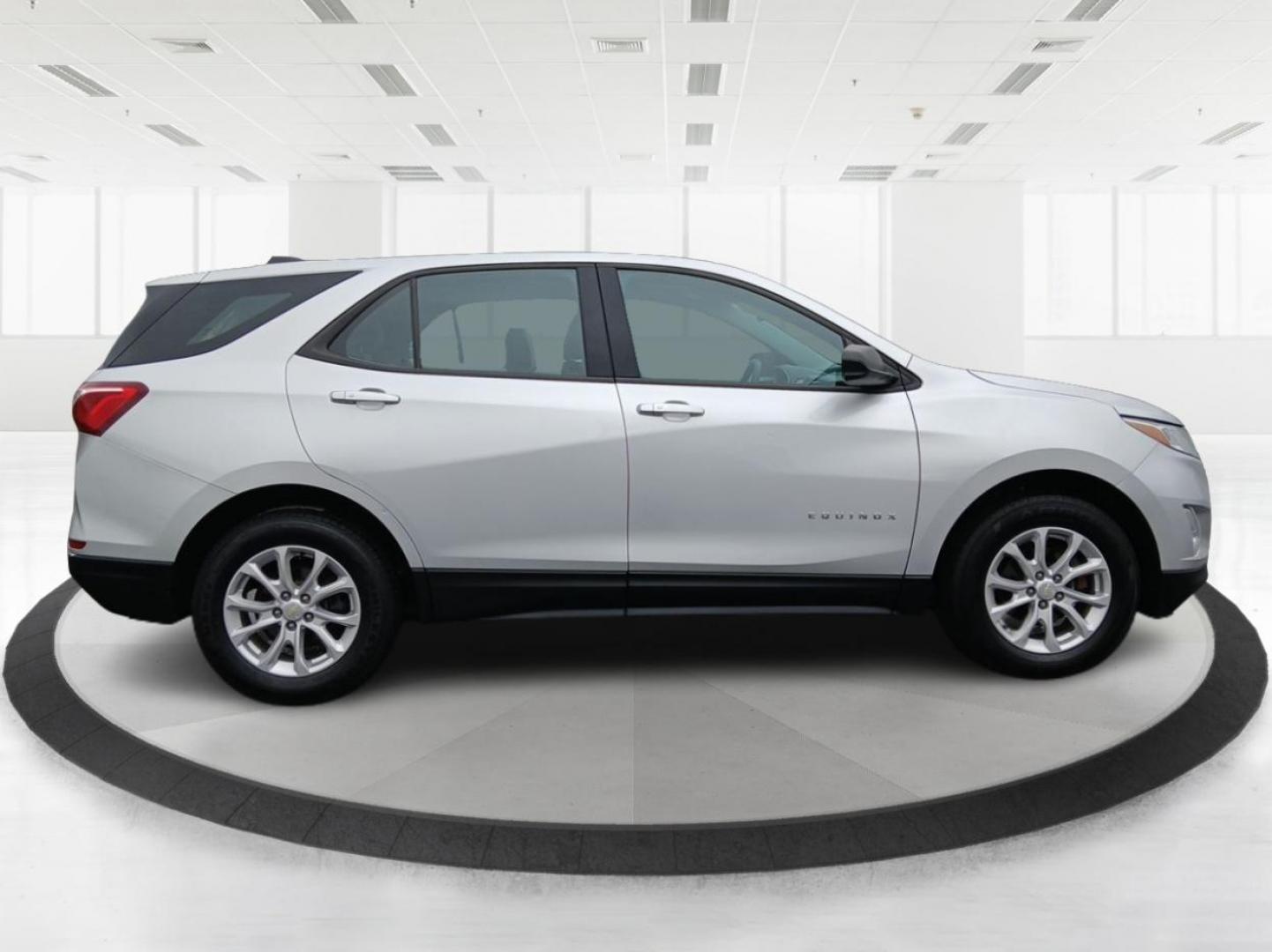 2018 Chevrolet Equinox LS 2WD (3GNAXHEV3JL) with an 1.5L L4 DOHC 16V TURBO engine, 6-Speed Automatic transmission, located at 880 E. National Road, Vandalia, OH, 45377, (937) 908-9800, 39.891918, -84.183594 - Photo#1