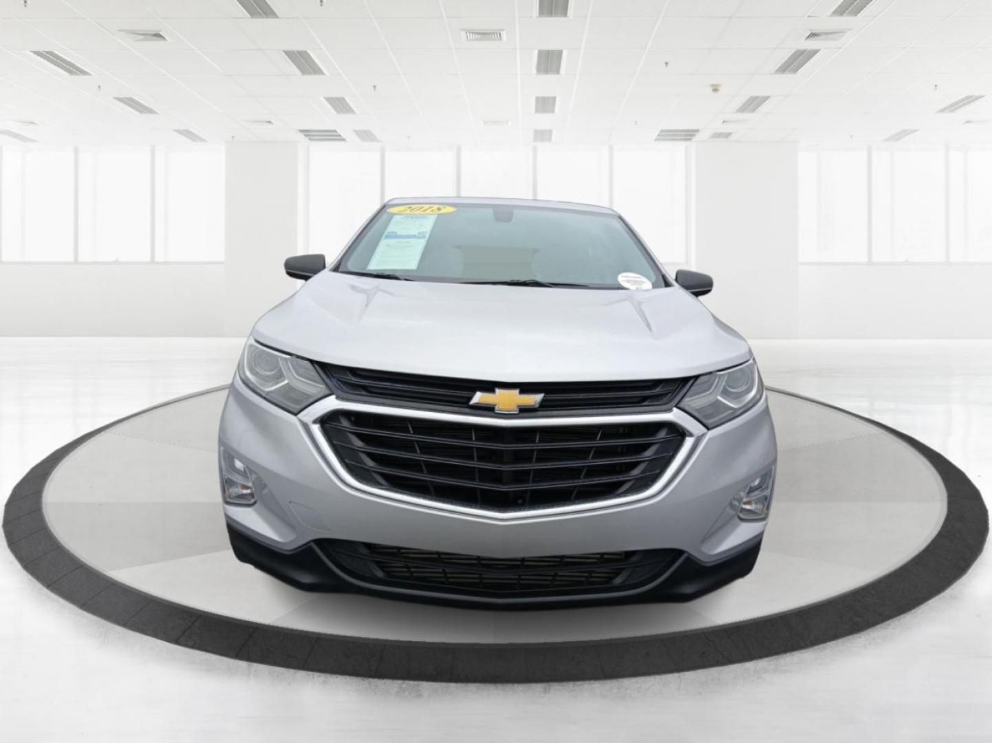 2018 Chevrolet Equinox LS 2WD (3GNAXHEV3JL) with an 1.5L L4 DOHC 16V TURBO engine, 6-Speed Automatic transmission, located at 880 E. National Road, Vandalia, OH, 45377, (937) 908-9800, 39.891918, -84.183594 - Photo#6