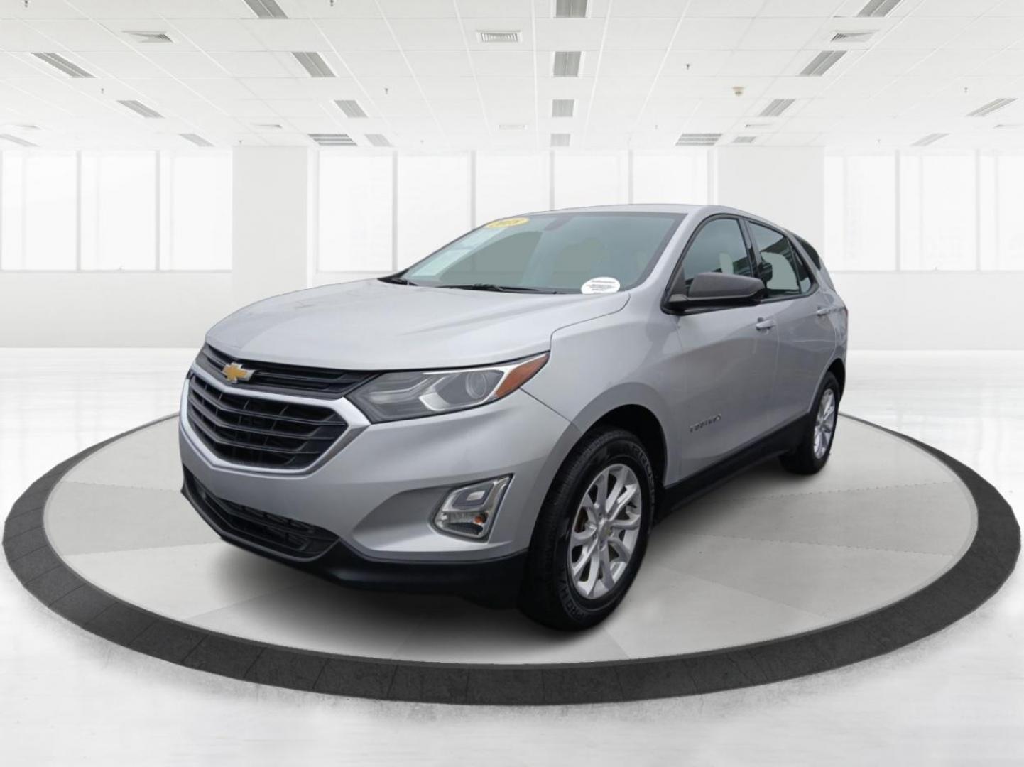 2018 Chevrolet Equinox LS 2WD (3GNAXHEV3JL) with an 1.5L L4 DOHC 16V TURBO engine, 6-Speed Automatic transmission, located at 880 E. National Road, Vandalia, OH, 45377, (937) 908-9800, 39.891918, -84.183594 - Photo#7