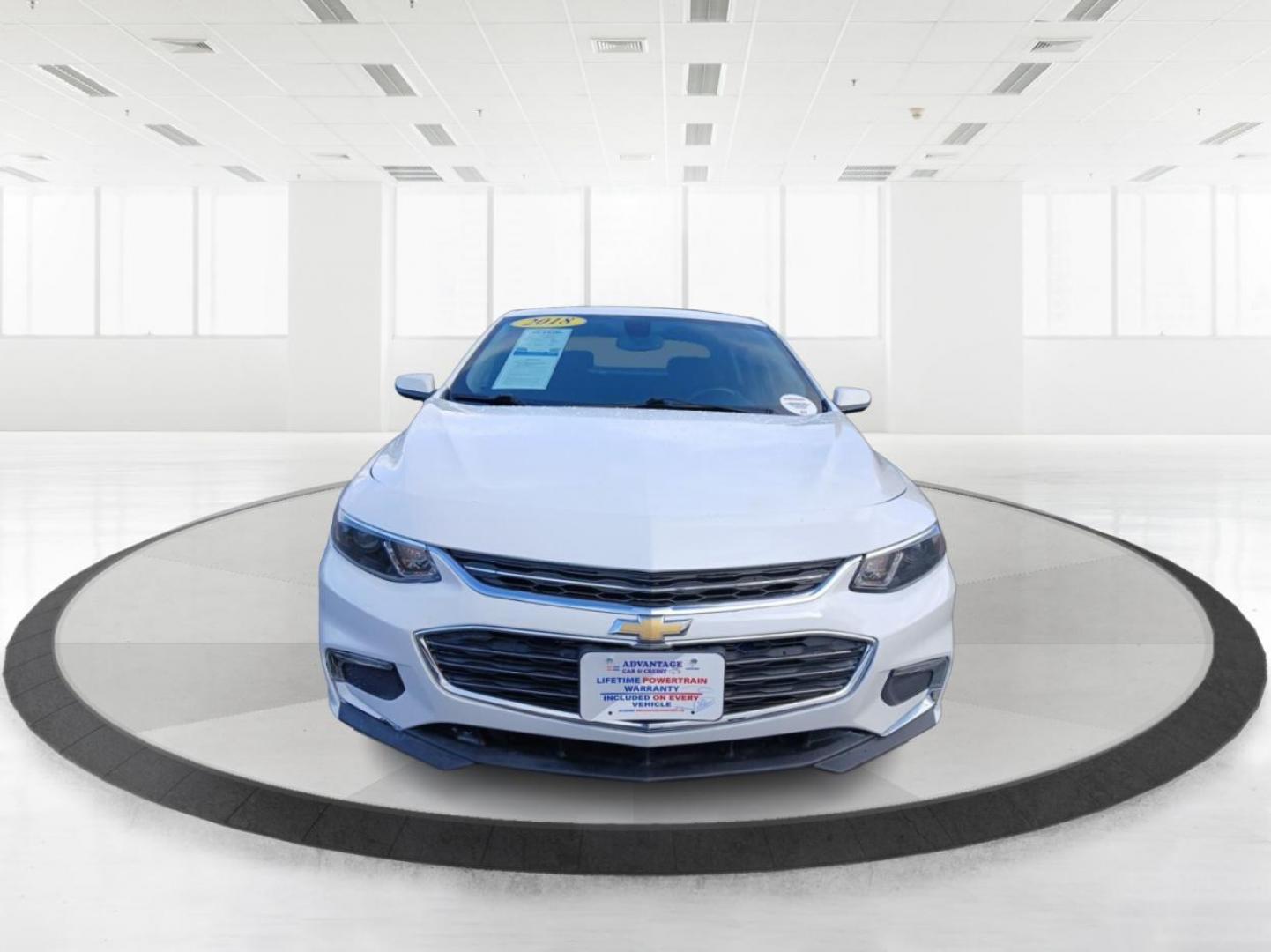2018 Chevrolet Malibu LT (1G1ZD5ST1JF) with an 1.5L L4 DOHC 16V engine, 6-Speed Automatic transmission, located at 8750 N County Rd 25A, Piqua, OH, 45356, (937) 908-9800, 40.164391, -84.232513 - Photo#6