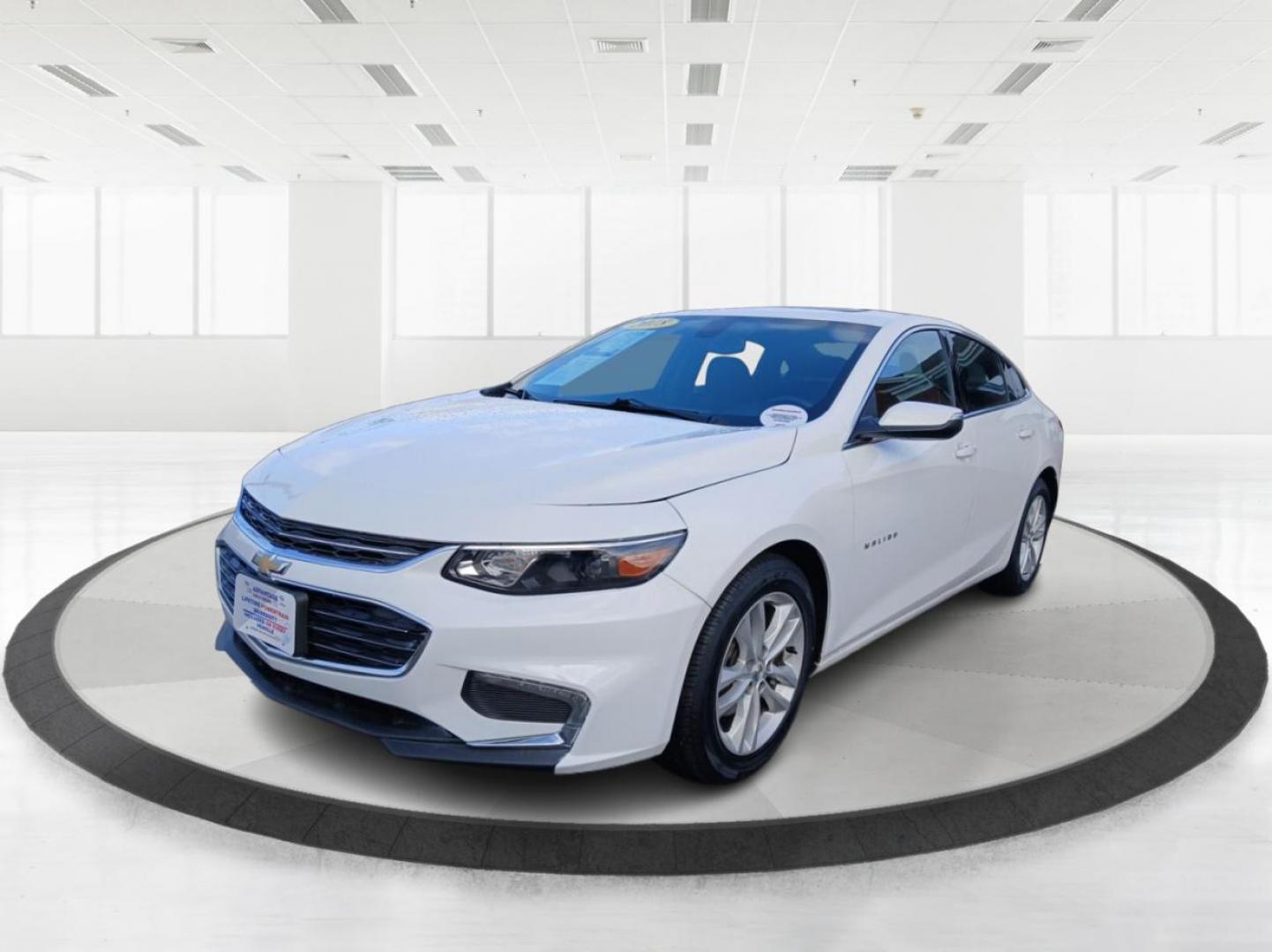 2018 Chevrolet Malibu LT (1G1ZD5ST1JF) with an 1.5L L4 DOHC 16V engine, 6-Speed Automatic transmission, located at 8750 N County Rd 25A, Piqua, OH, 45356, (937) 908-9800, 40.164391, -84.232513 - Photo#7