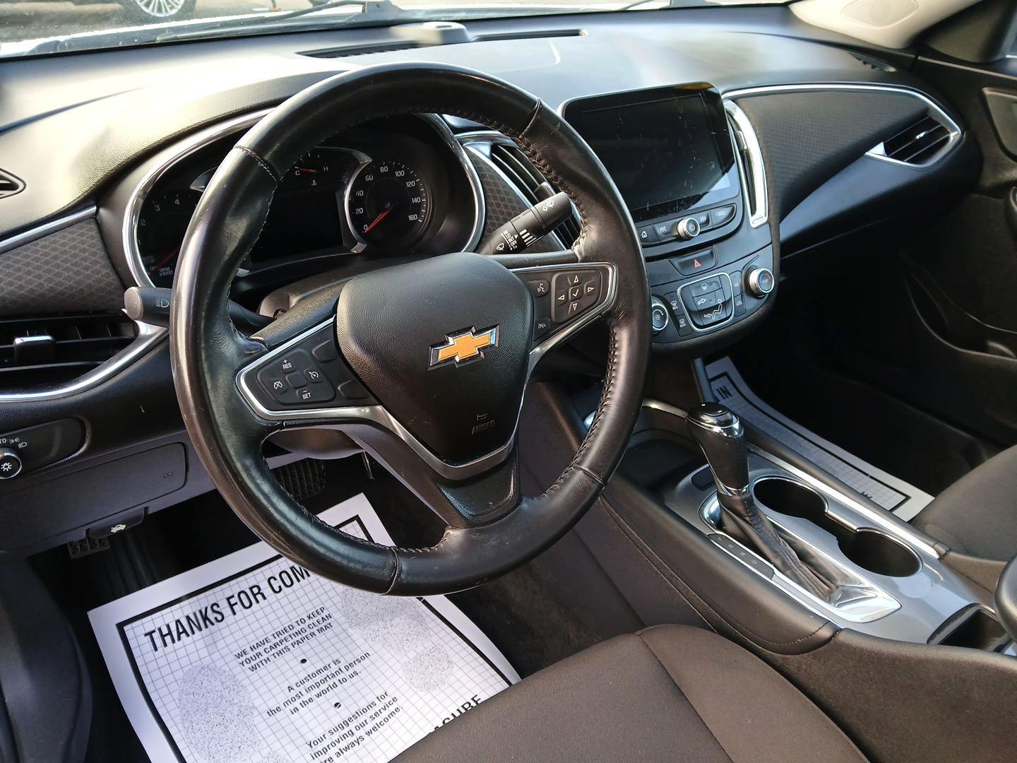 2018 Chevrolet Malibu LT (1G1ZD5ST1JF) with an 1.5L L4 DOHC 16V engine, 6-Speed Automatic transmission, located at 8750 N County Rd 25A, Piqua, OH, 45356, (937) 908-9800, 40.164391, -84.232513 - Photo#8