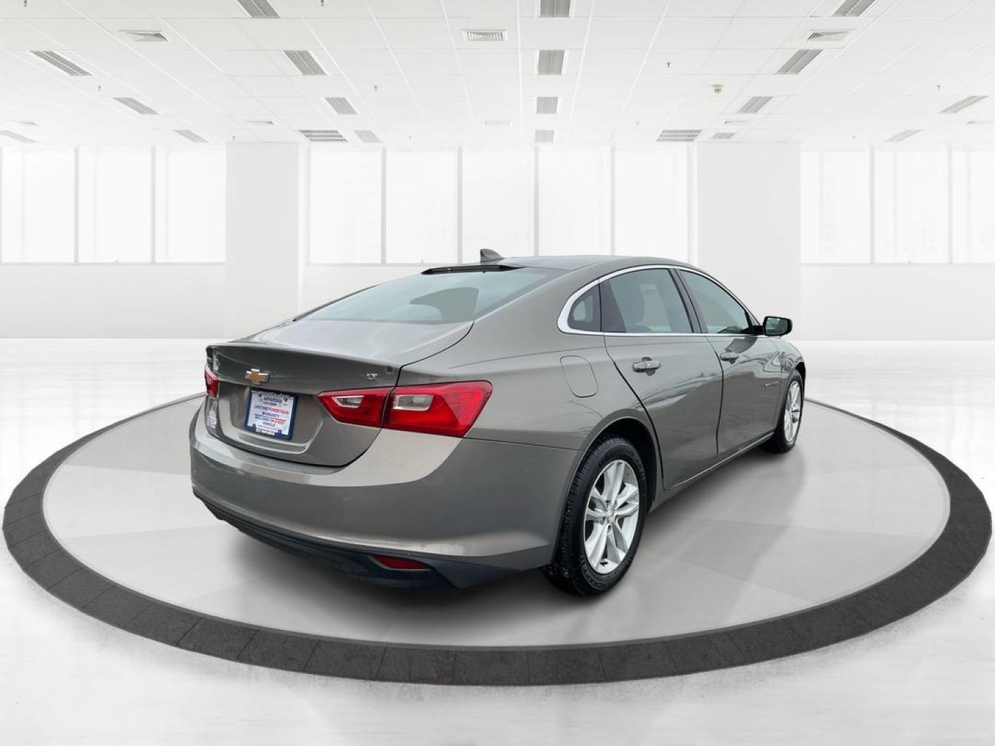 2018 Chevrolet Malibu LT (1G1ZD5ST0JF) with an ECOTEC 1.5L I-4 gasoline direct injection engine, located at 401 Woodman Dr, Riverside, OH, 45431, (937) 908-9800, 39.760899, -84.123421 - Photo#2