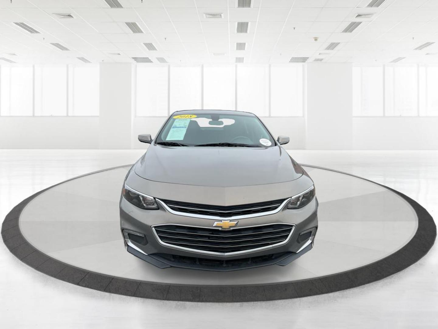 2018 Chevrolet Malibu LT (1G1ZD5ST0JF) with an ECOTEC 1.5L I-4 gasoline direct injection engine, located at 401 Woodman Dr, Riverside, OH, 45431, (937) 908-9800, 39.760899, -84.123421 - Photo#6