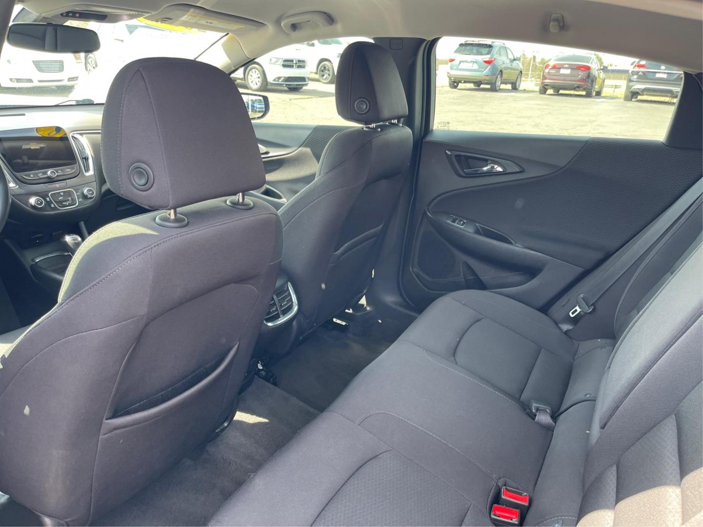 2018 Chevrolet Malibu LT (1G1ZD5ST9JF) with an ECOTEC 1.5L I-4 gasoline direct injection engine, located at 401 Woodman Dr, Riverside, OH, 45431, (937) 908-9800, 39.760899, -84.123421 - Photo#9
