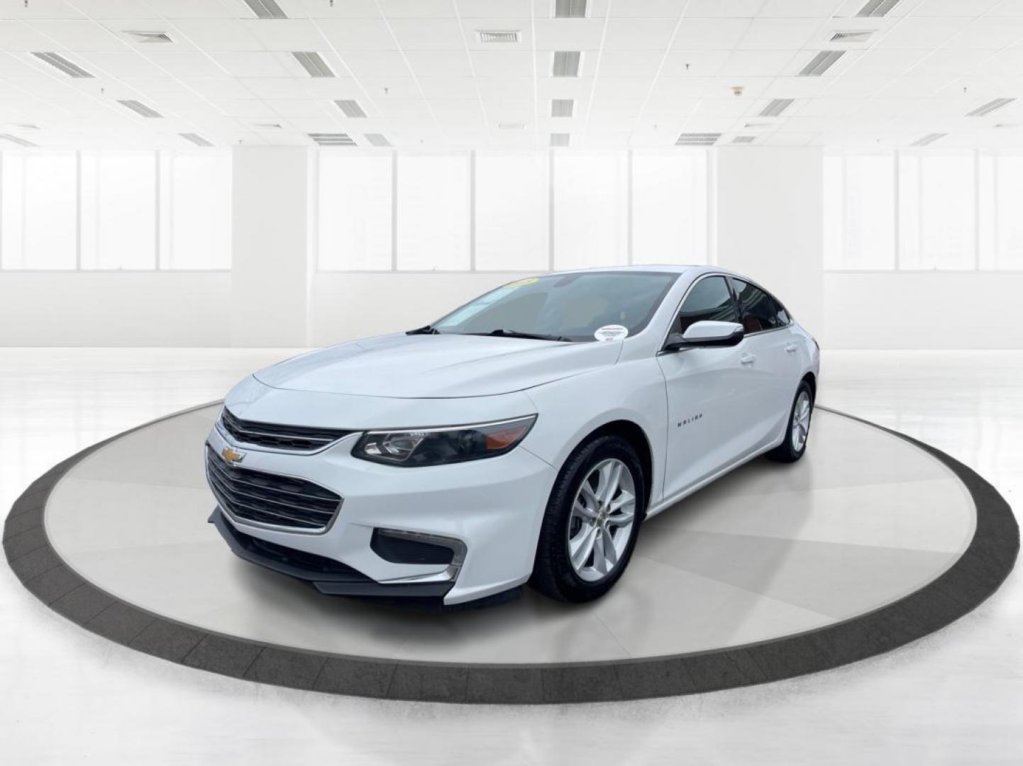 2018 Chevrolet Malibu LT (1G1ZD5ST4JF) with an Other engine, located at 1951 S Dayton Lakeview Rd., New Carlisle, OH, 45344, (937) 908-9800, 39.890999, -84.050255 - Photo#7