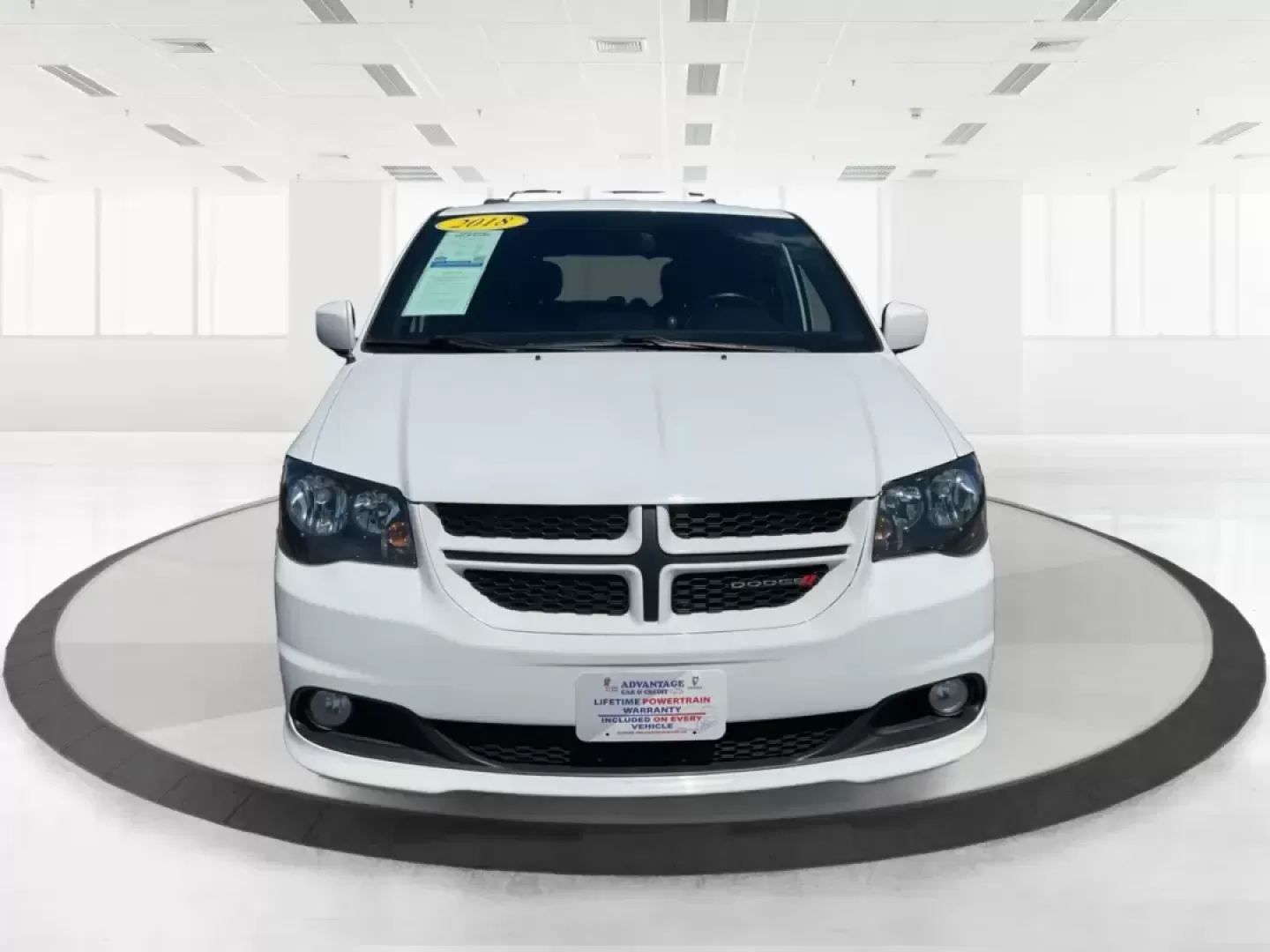 2018 Dodge Grand Caravan GT (2C4RDGEGXJR) with an Pentastar 3.6L V-6 DOHC engine, located at 8750 N County Rd 25A, Piqua, OH, 45356, (937) 908-9800, 40.164391, -84.232513 - Photo#6