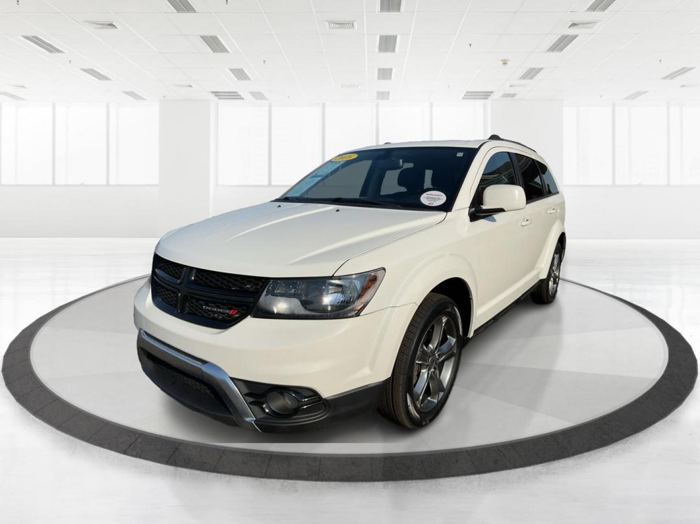 2018 Dodge Journey Crossroad (3C4PDCGG3JT) with an Pentastar 3.6L V-6 DOHC engine, located at 1951 S Dayton Lakeview Rd., New Carlisle, OH, 45344, (937) 908-9800, 39.890999, -84.050255 - Photo#7