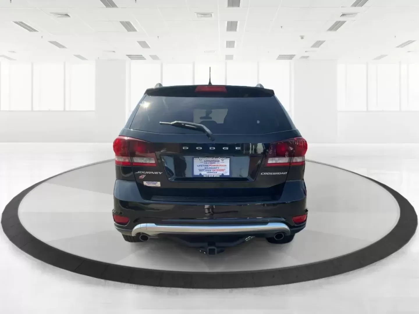 2018 Dodge Journey Crossroad AWD (3C4PDDGG8JT) with an Pentastar 3.6L V-6 DOHC engine, located at 8750 N County Rd 25A, Piqua, OH, 45356, (937) 908-9800, 40.164391, -84.232513 - Photo#3