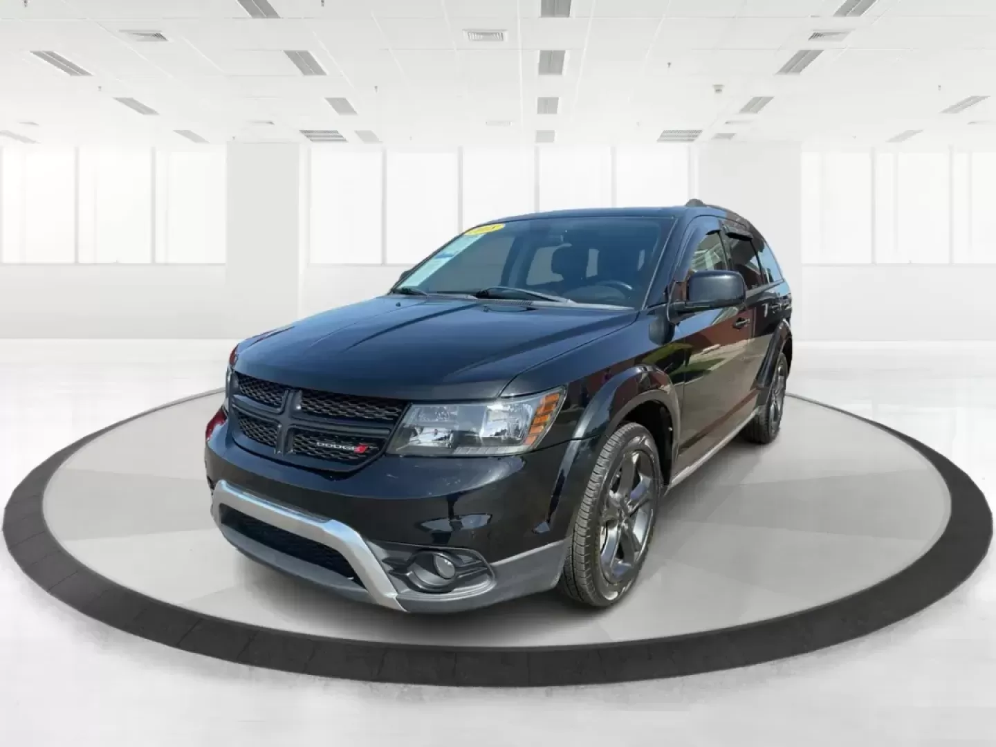 2018 Dodge Journey Crossroad AWD (3C4PDDGG8JT) with an Pentastar 3.6L V-6 DOHC engine, located at 8750 N County Rd 25A, Piqua, OH, 45356, (937) 908-9800, 40.164391, -84.232513 - Photo#7