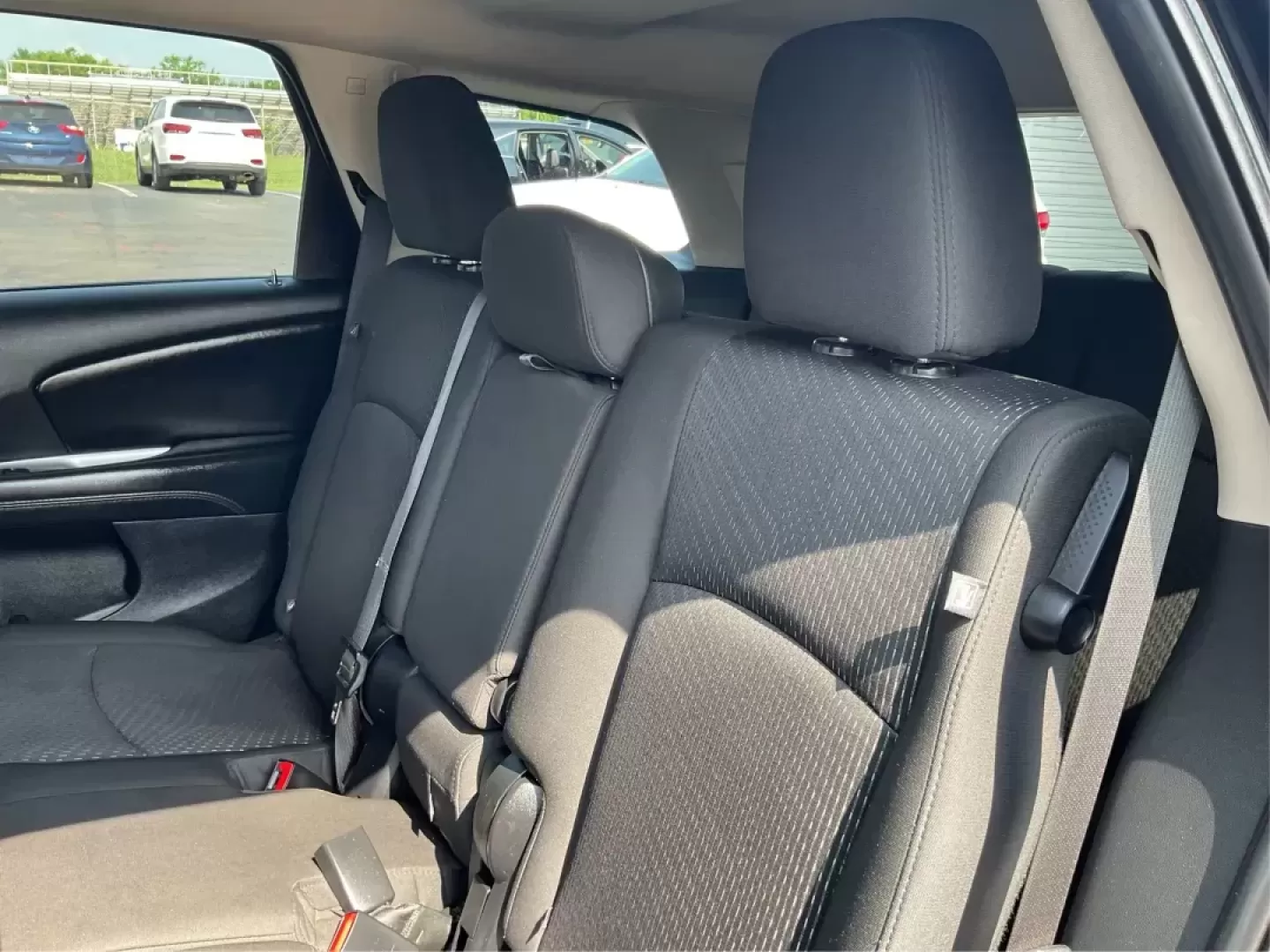 2018 Dodge Journey SE (3C4PDCAB0JT) with an Tigershark MultiAir 2.4L I-4 DOHC engine, located at 1951 S Dayton Lakeview Rd., New Carlisle, OH, 45344, (937) 908-9800, 39.890999, -84.050255 - Photo#8
