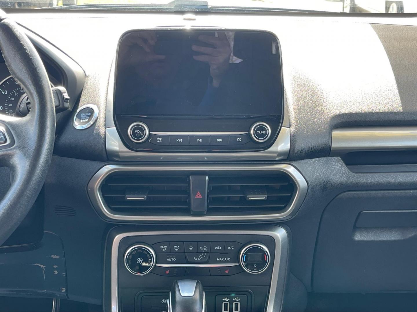 2018 Ford EcoSport SE (MAJ3P1TE9JC) with an Other engine, located at 1099 N County Rd 25A , Troy, OH, 45373, (937) 908-9800, 40.057079, -84.212883 - Photo#12